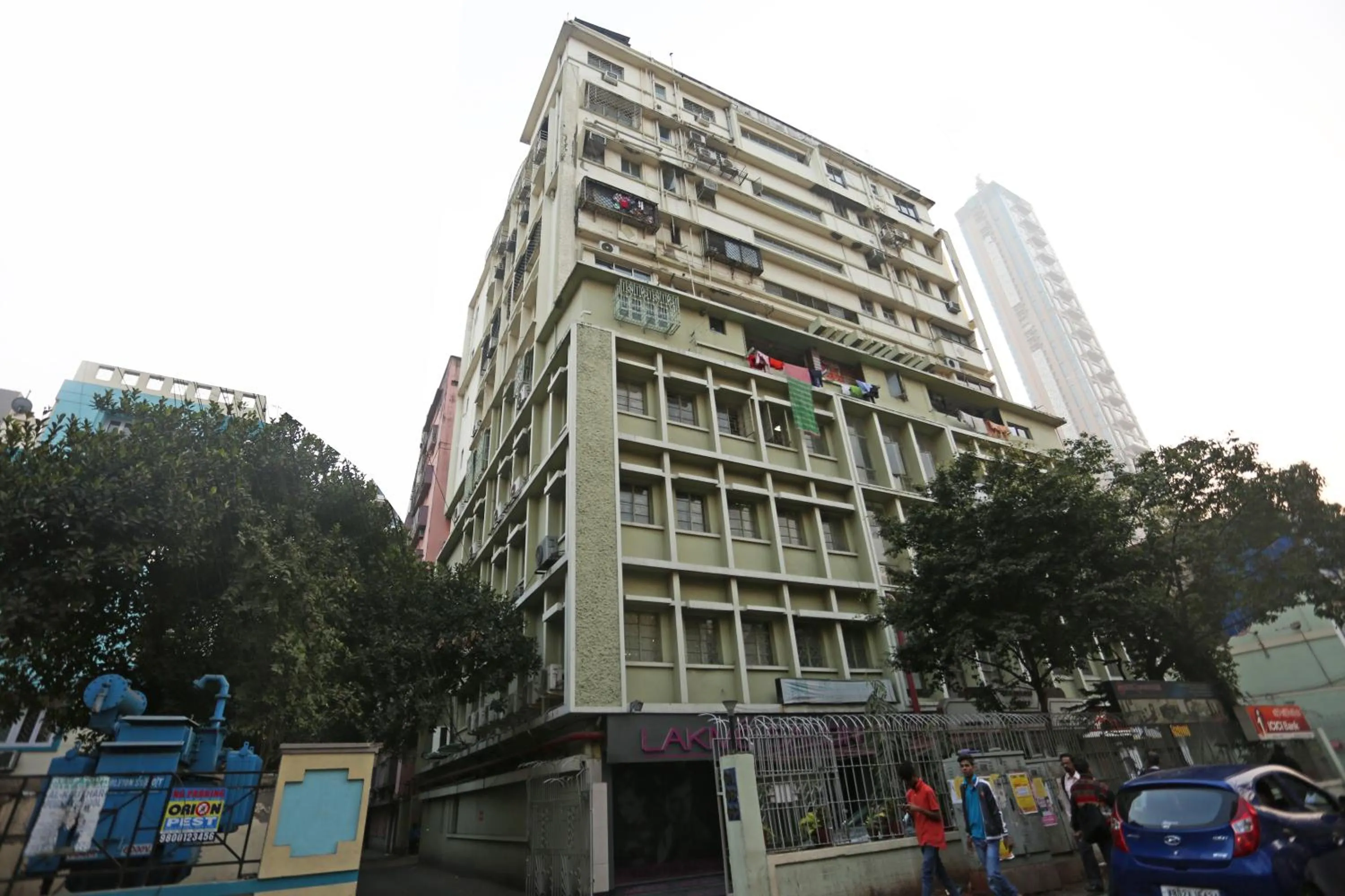 Property building in Hotel Rushabh Home