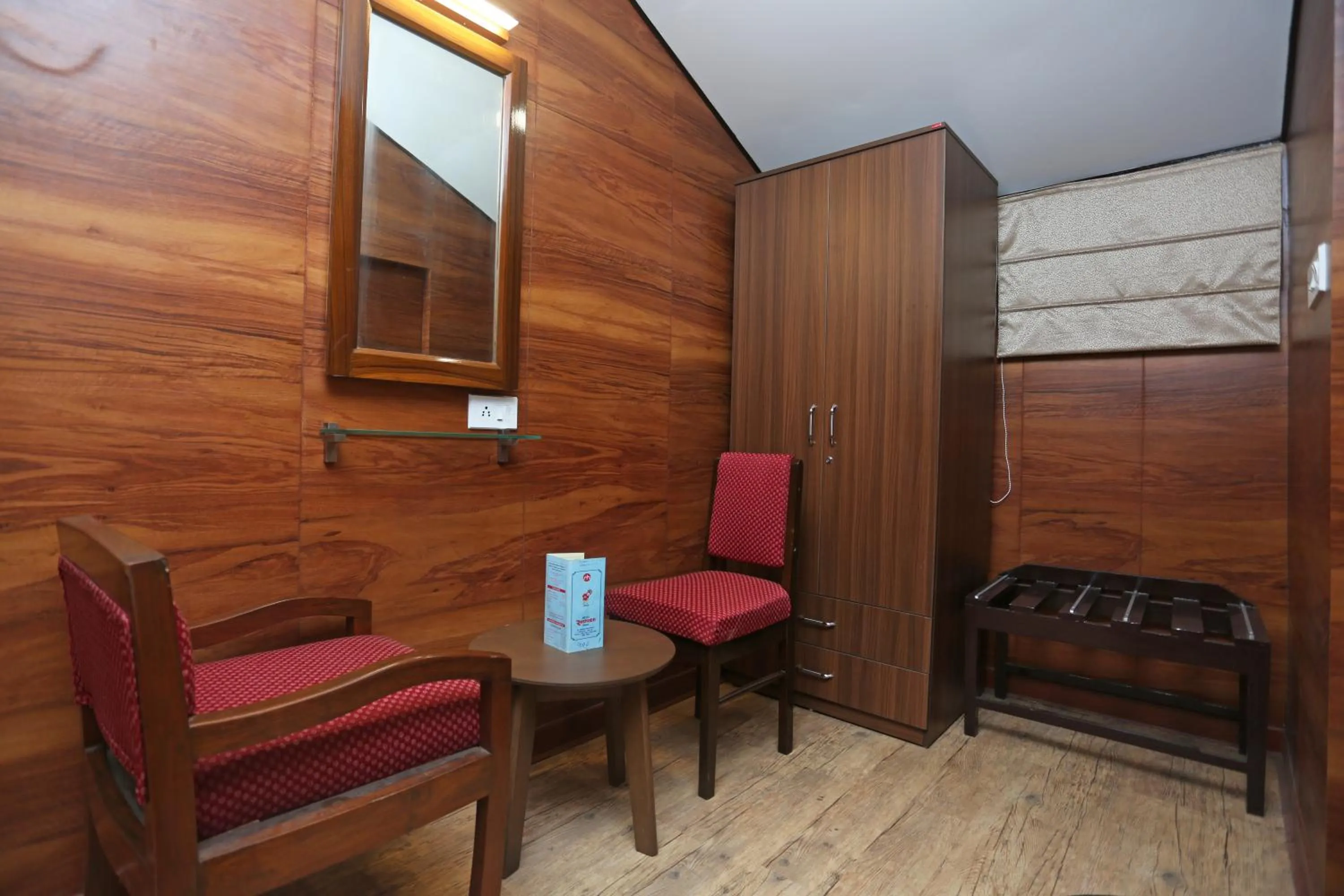 Living room in Hotel Rushabh Home