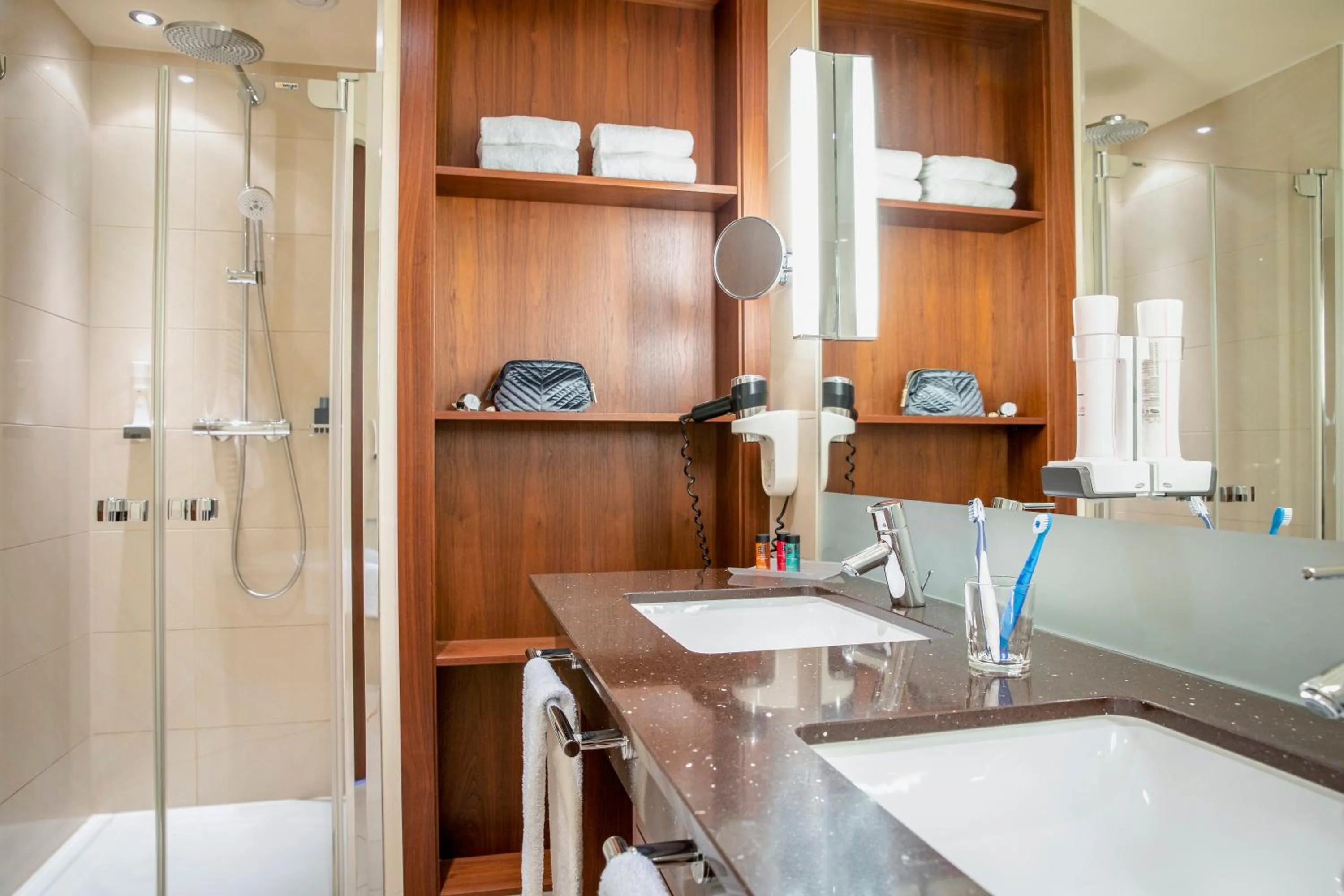 Shower in TUI BLUE Fieberbrunn