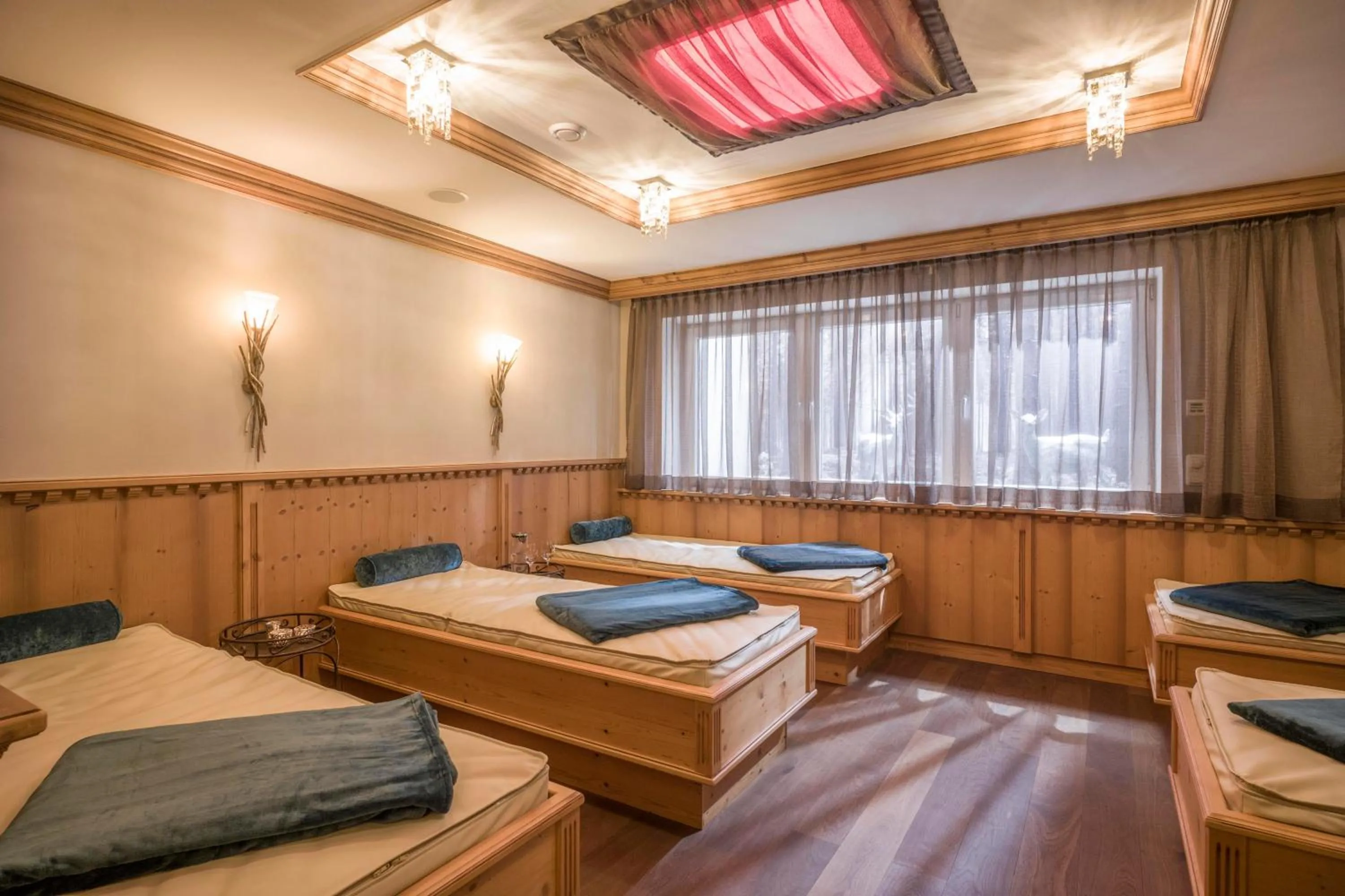 Spa and wellness centre/facilities, Bed in Hotel Zentral ****superior