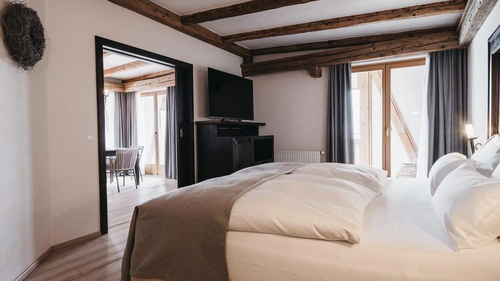 Bedroom, Bed in Hotel Oberforsthof