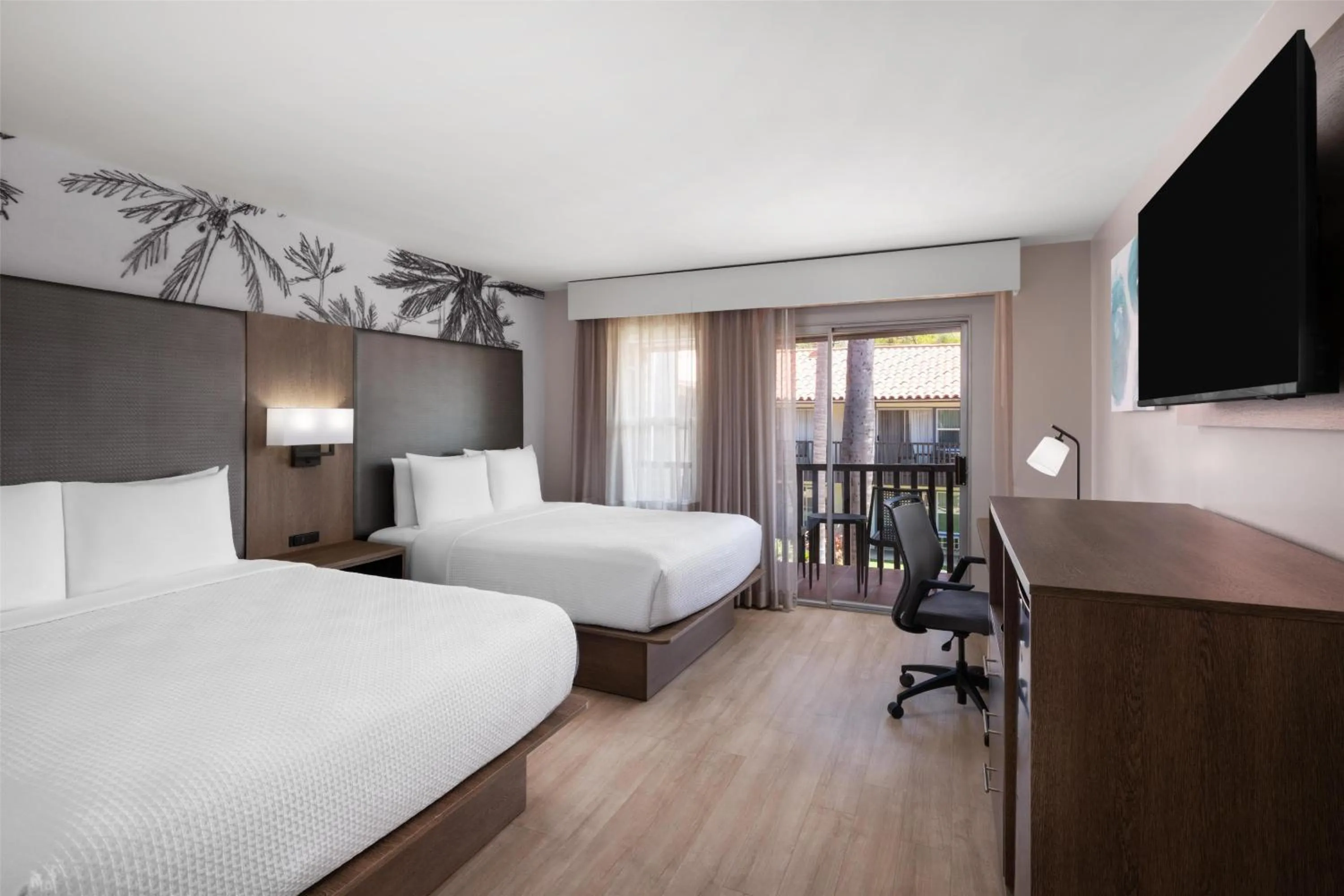 Bedroom, Bed in Best Western Plus Pepper Tree Inn