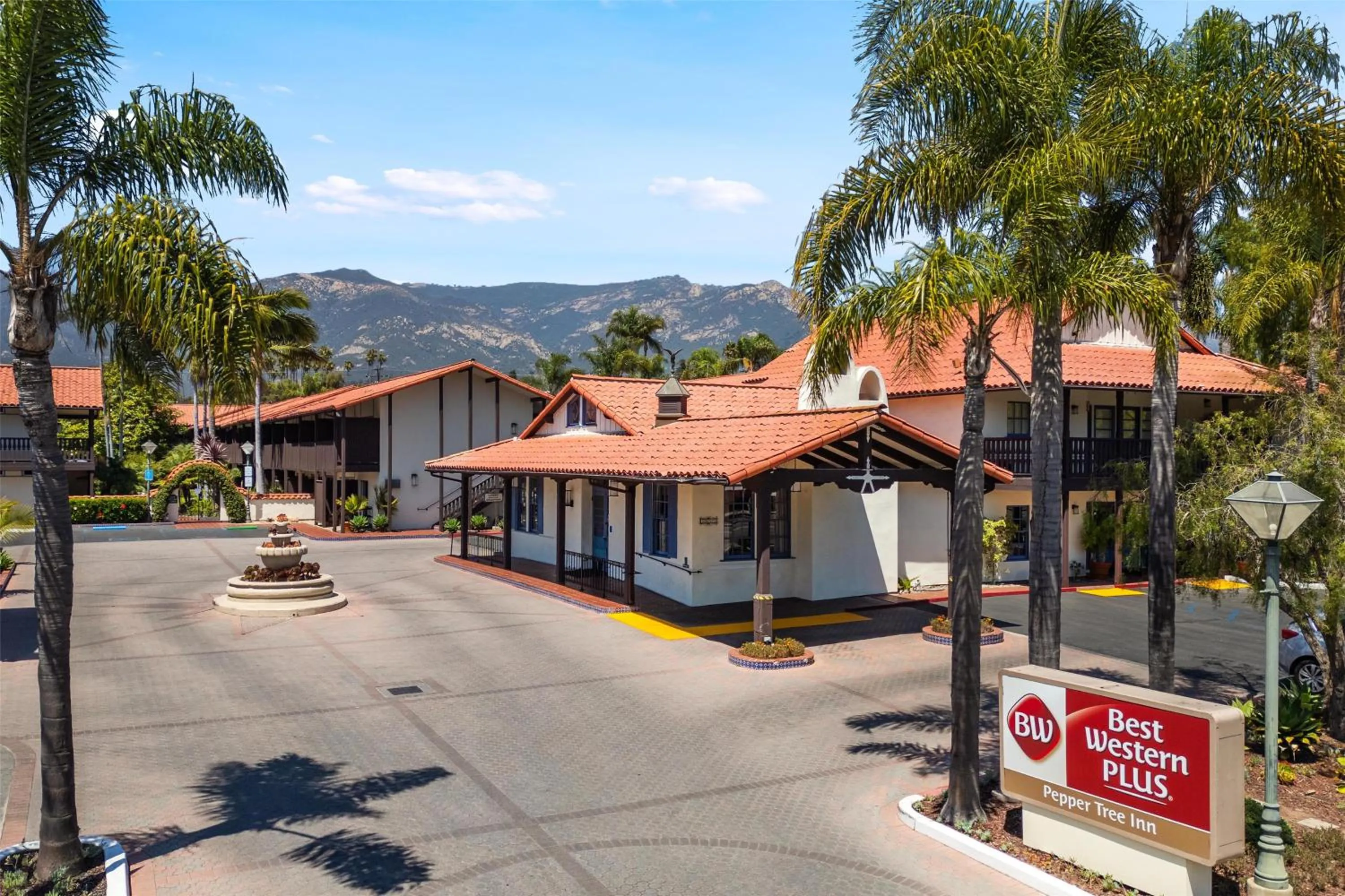 Property building in Best Western Plus Pepper Tree Inn