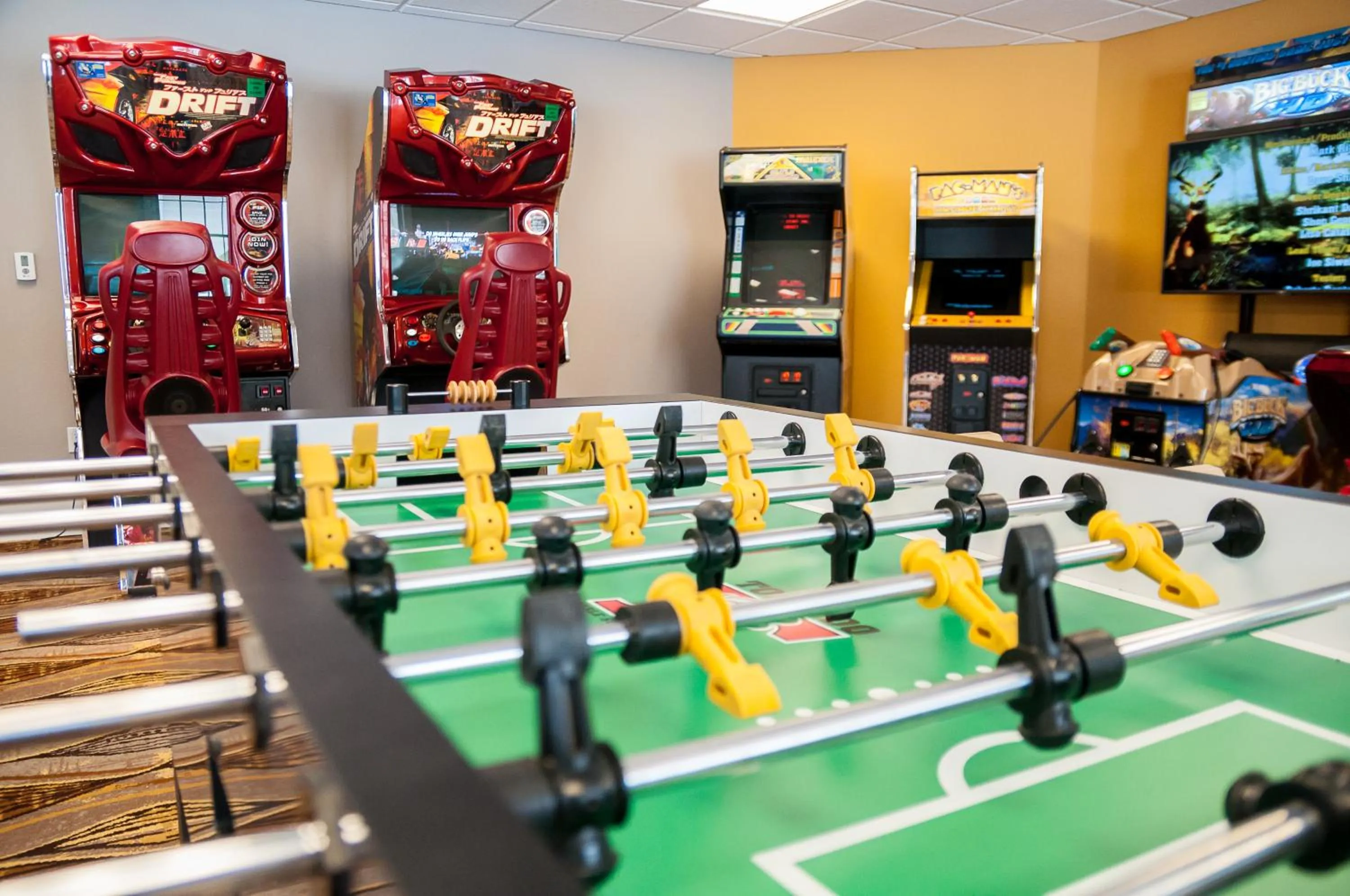 Game Room in RiverWalk Resort at Loon Mountain