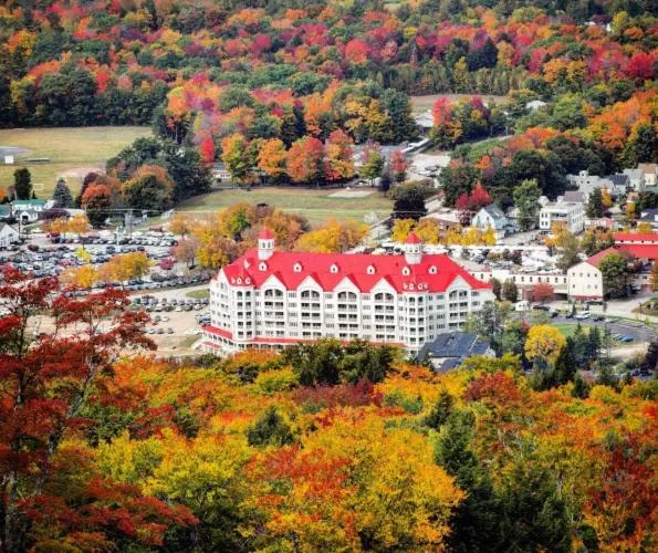 Autumn in RiverWalk Resort at Loon Mountain