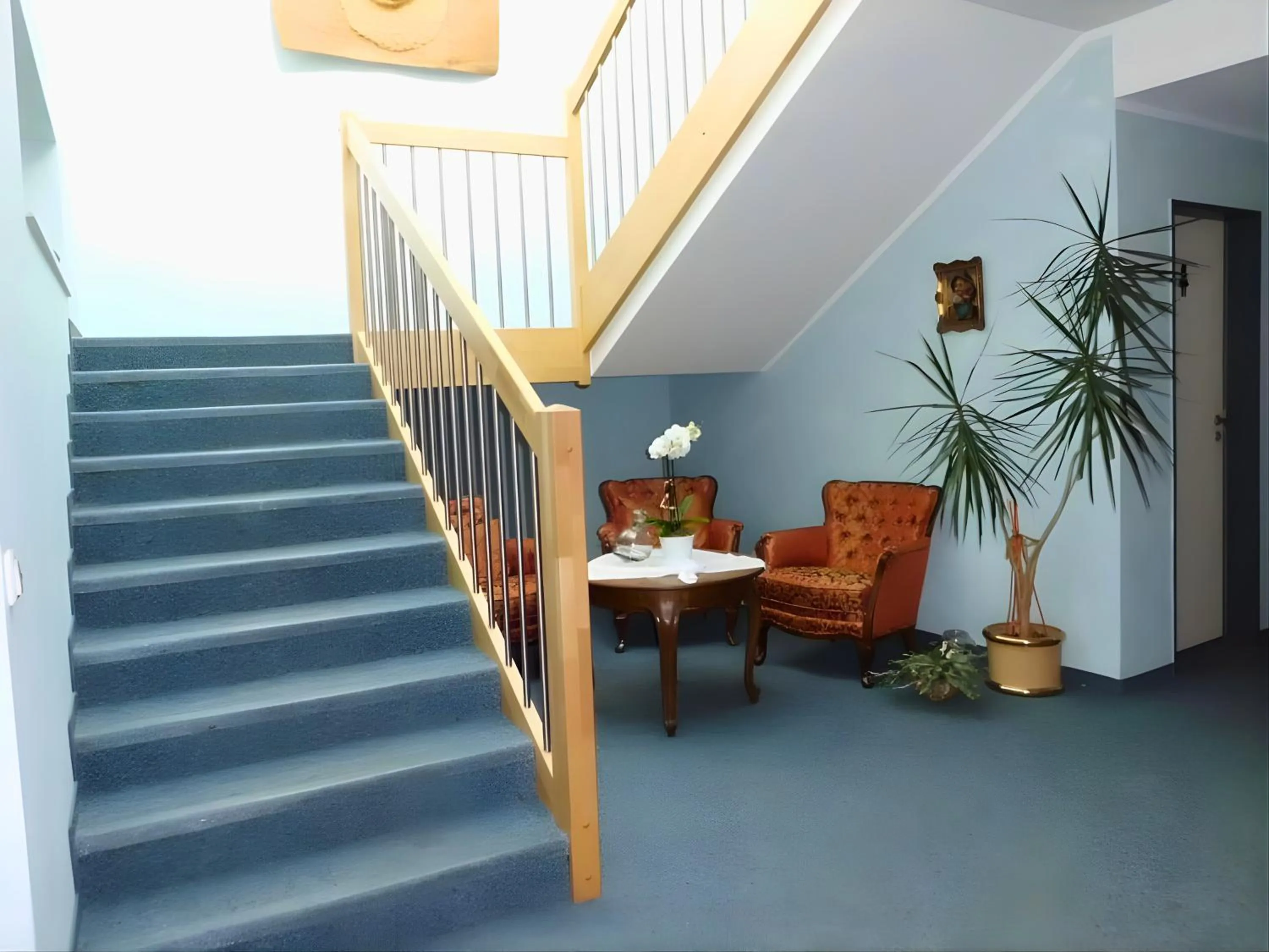 Seating area in Hotel Sarah