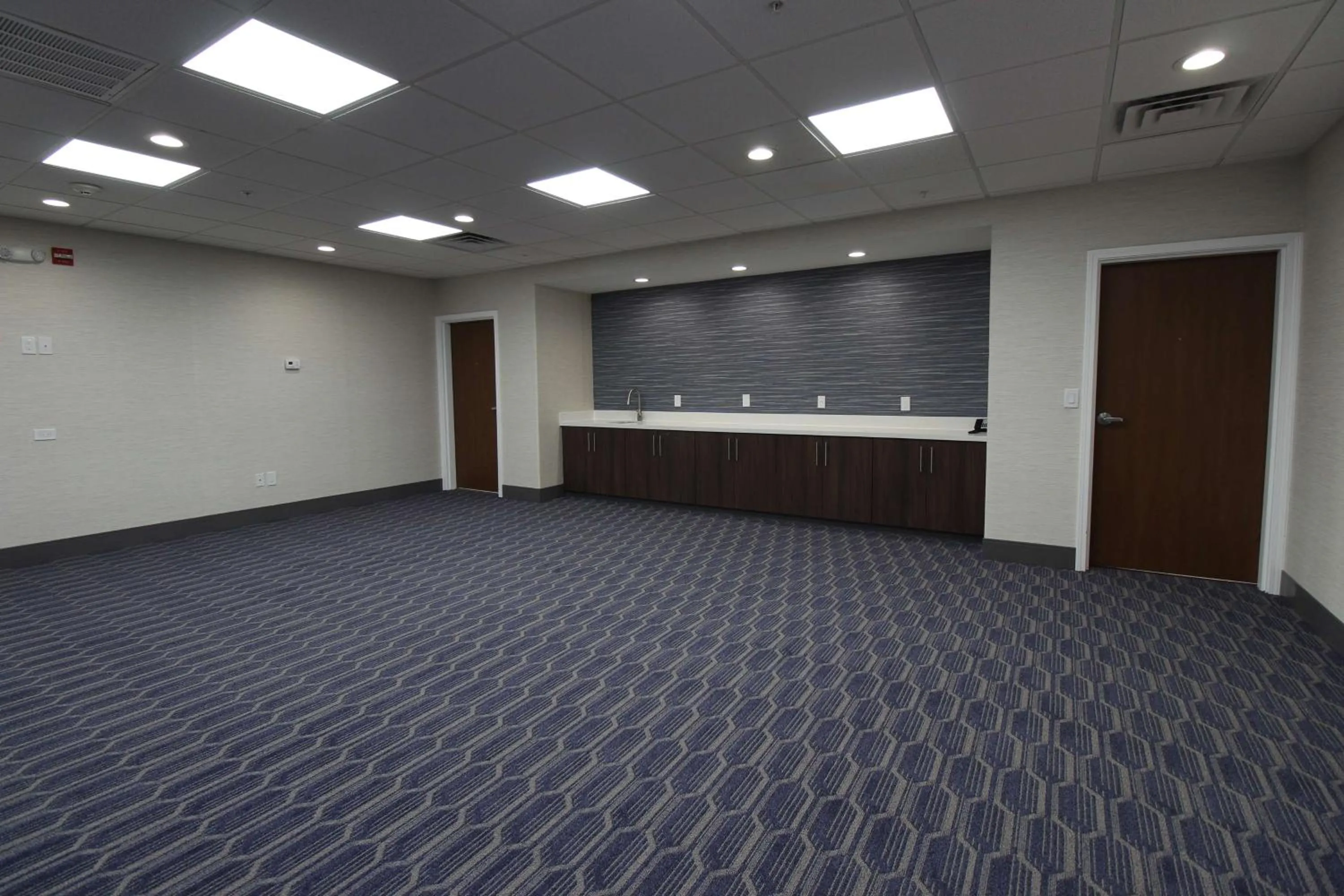 Meeting/conference room in Hampton Inn & Suites Denton