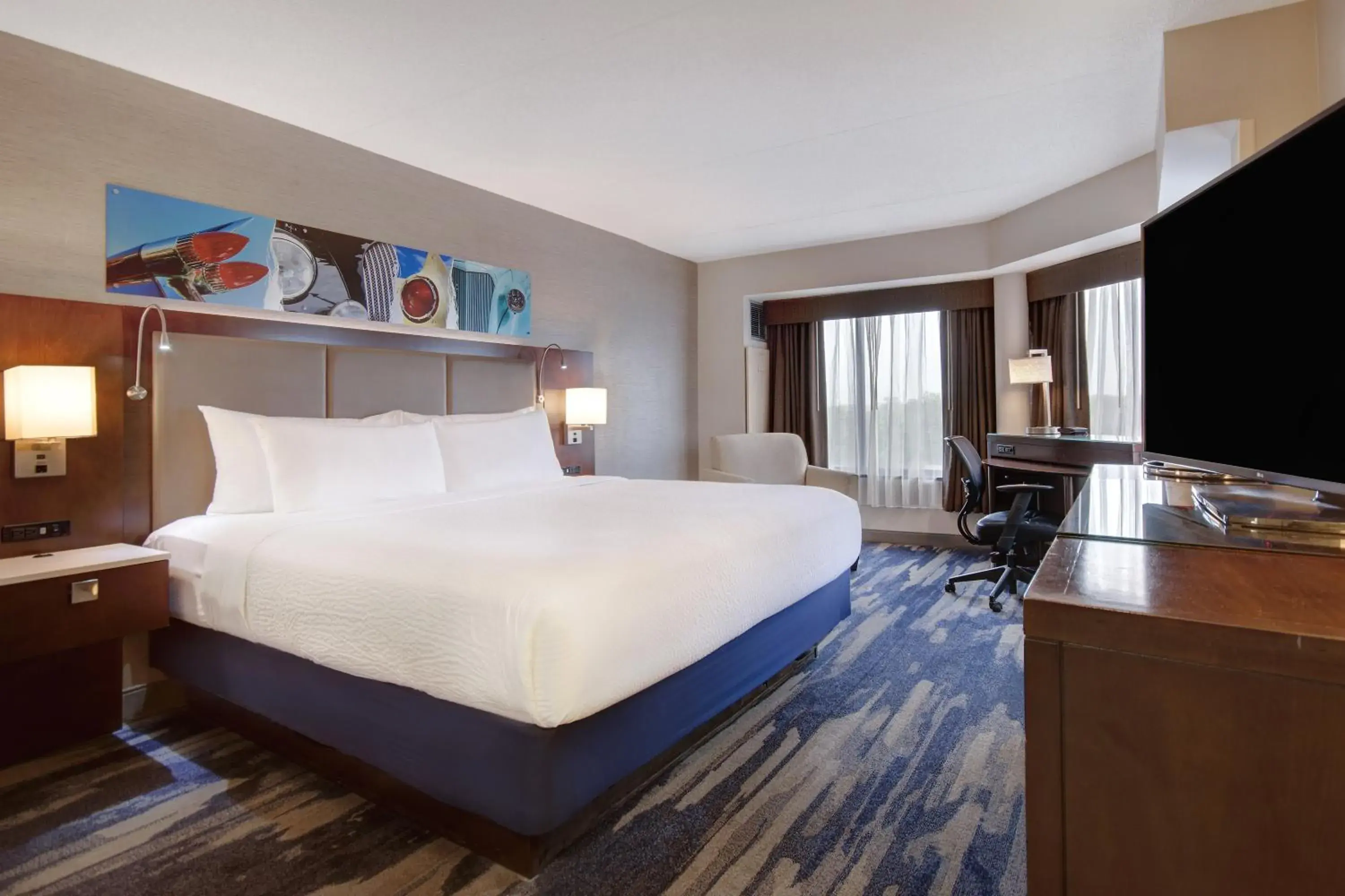 Premium King Room in Crowne Plaza Auburn Hills by IHG Premium King Room in Crowne Plaza Auburn Hills by IHG