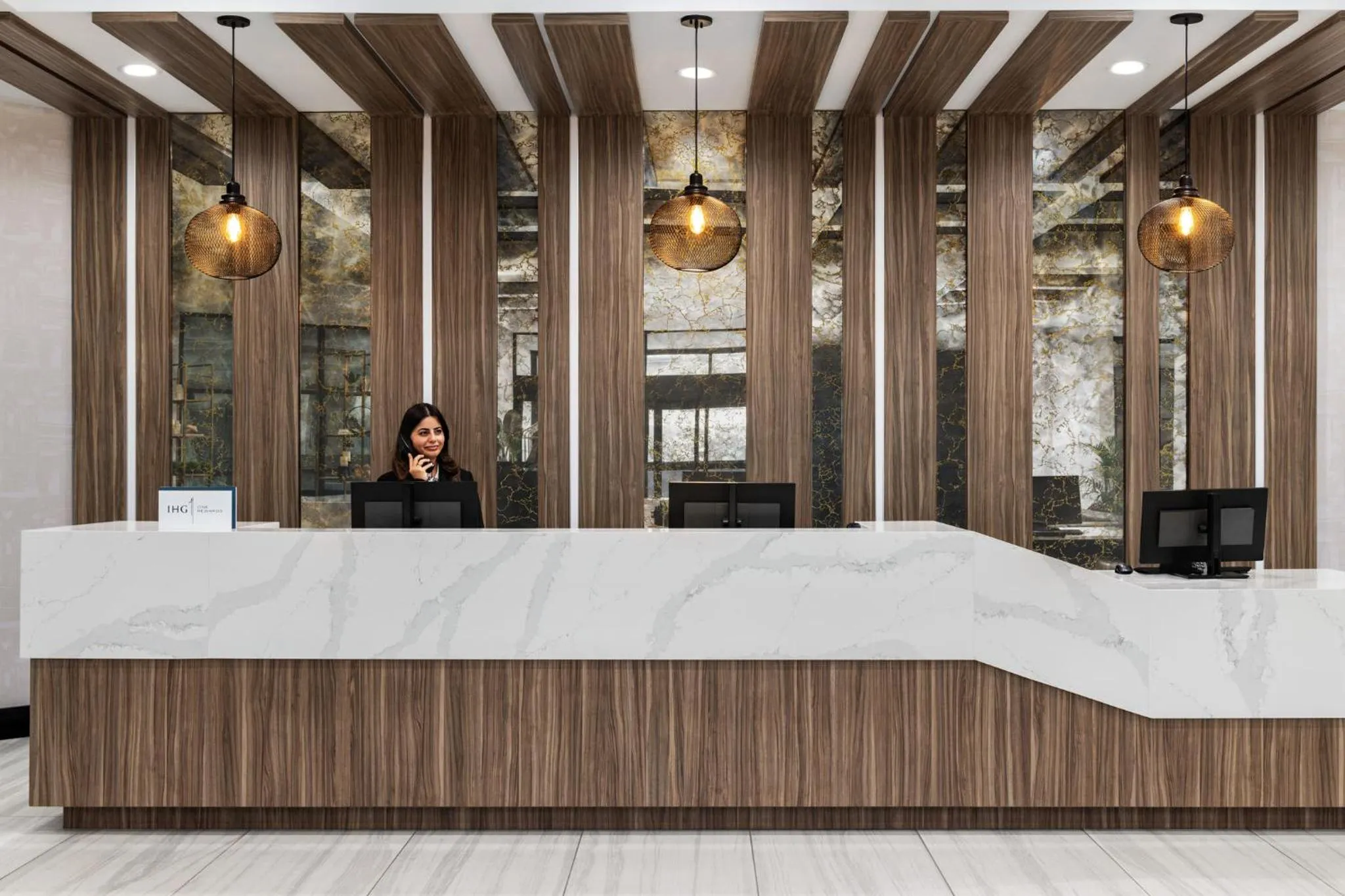 Property building in Crowne Plaza Auburn Hills by IHG