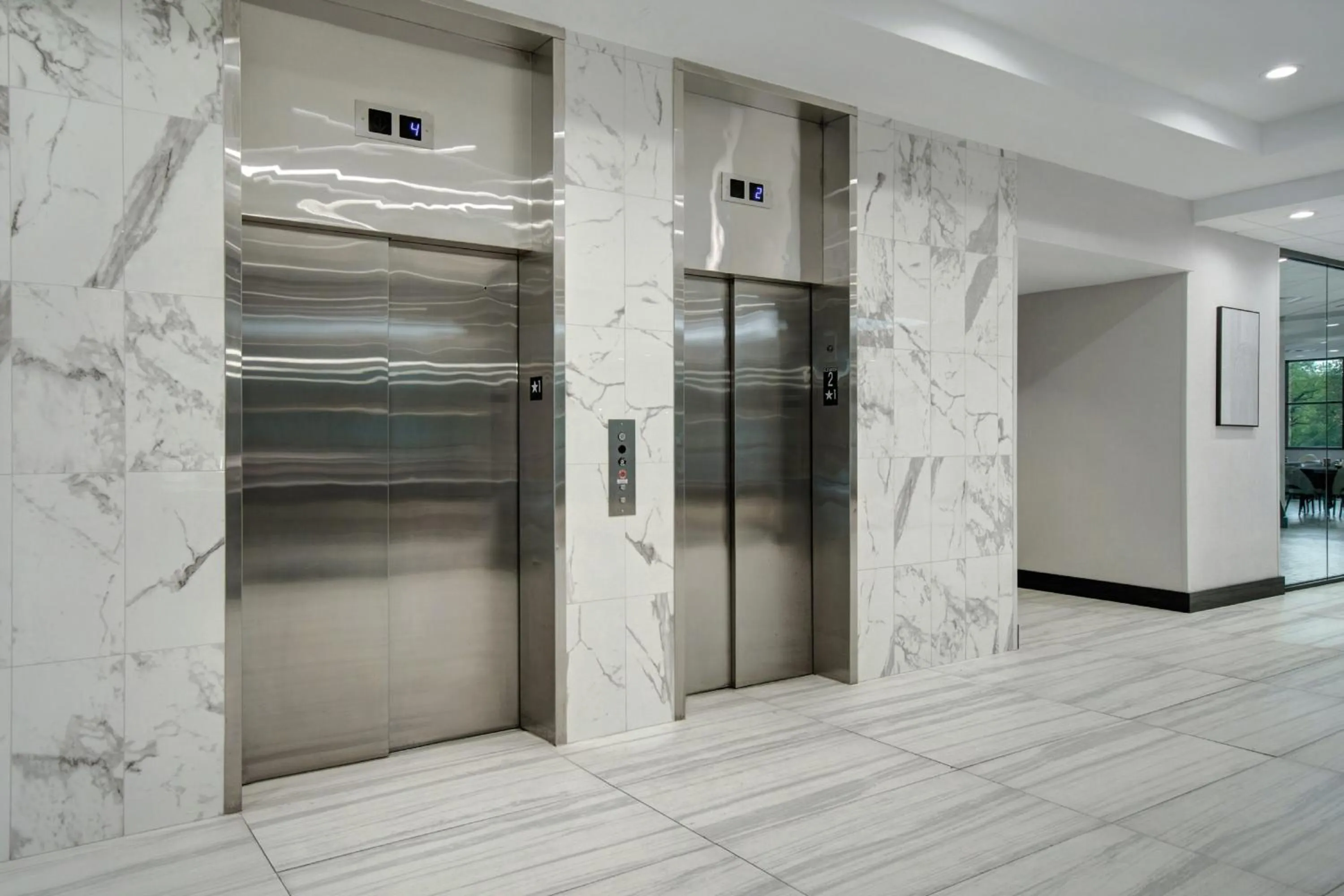 Property building in Crowne Plaza Auburn Hills by IHG