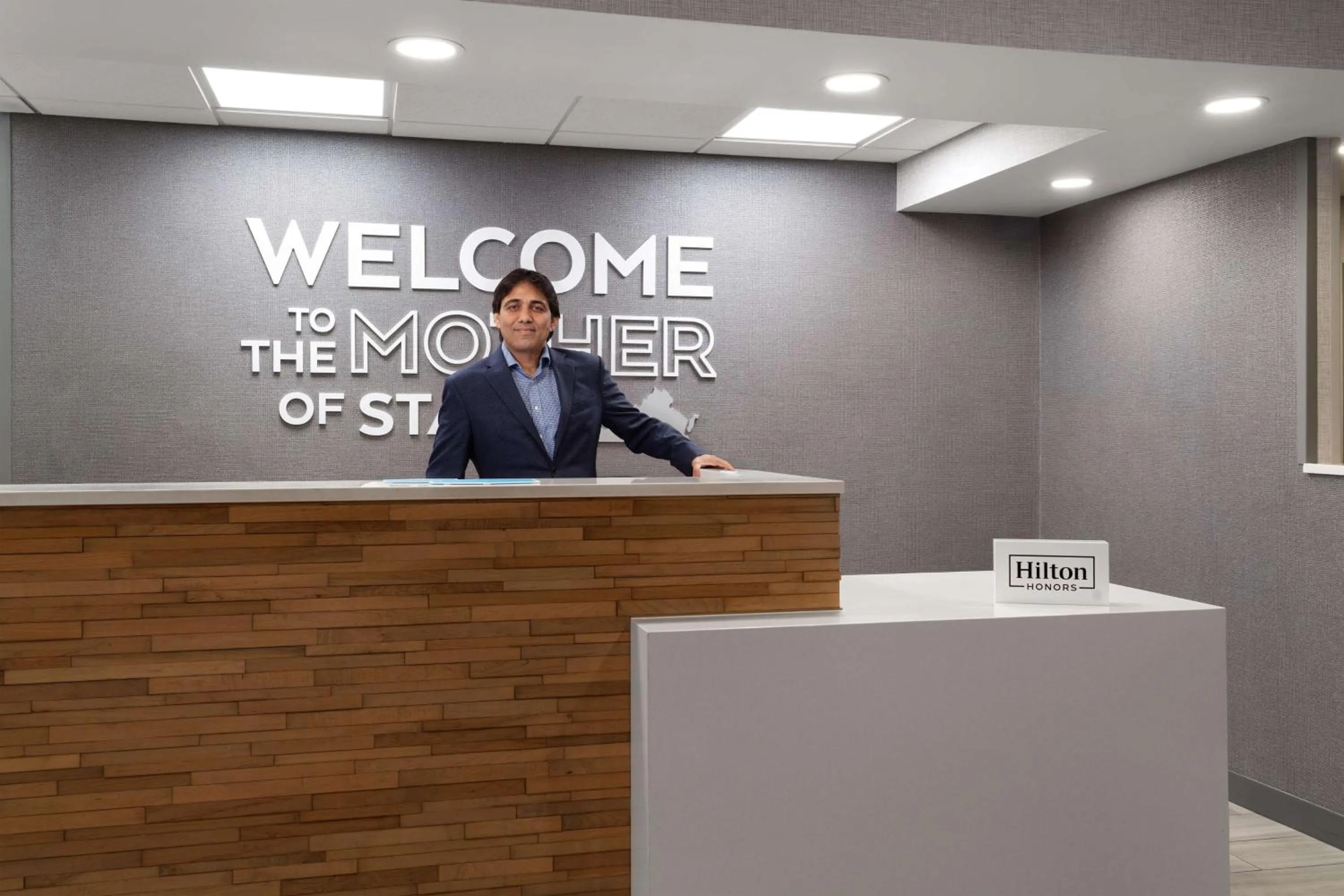 Lobby or reception in Hampton Inn Fairfax City