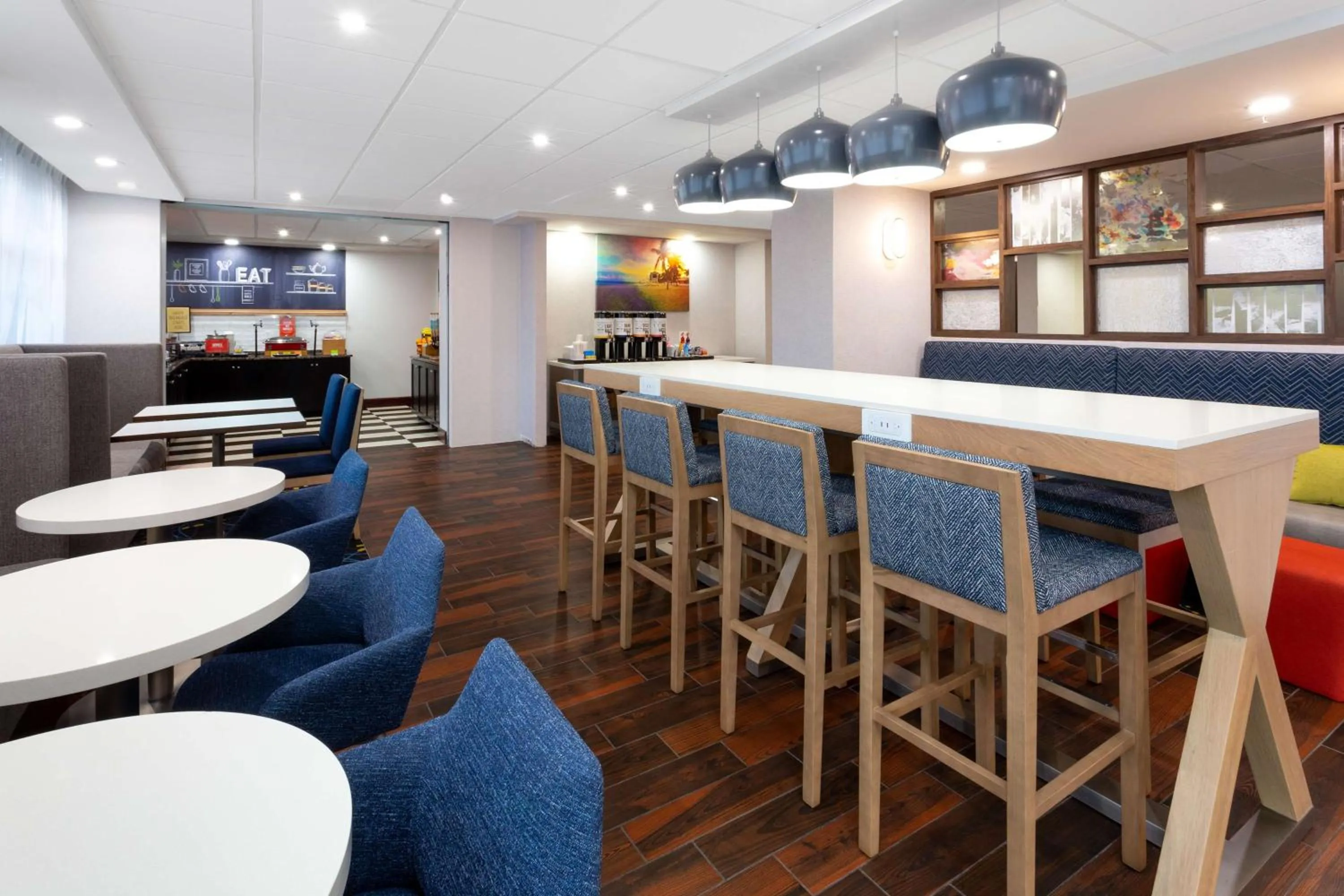 Breakfast in Hampton Inn Commercial Boulevard-Fort Lauderdale