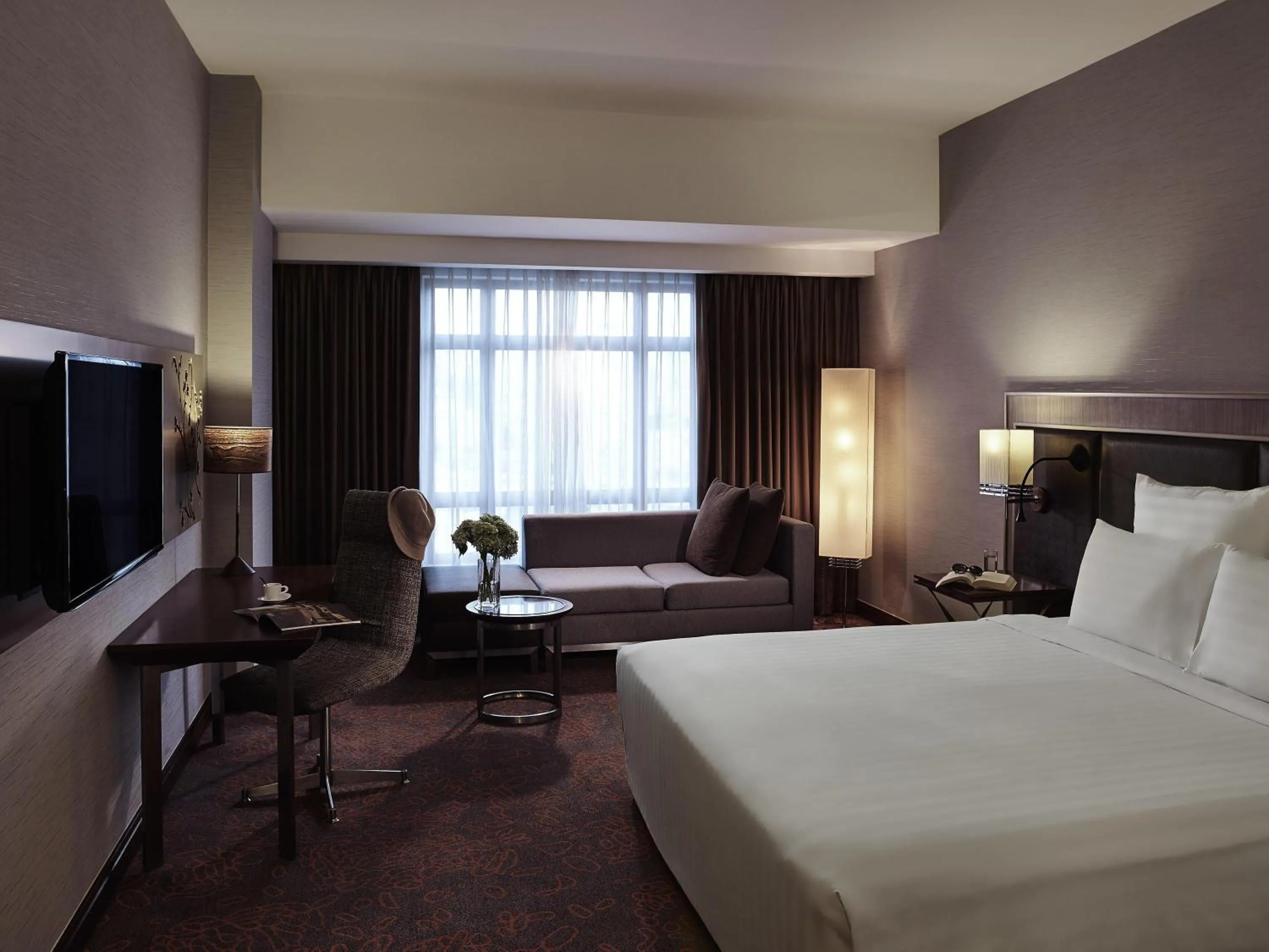 Bedroom, Bed in Pullman Hanoi