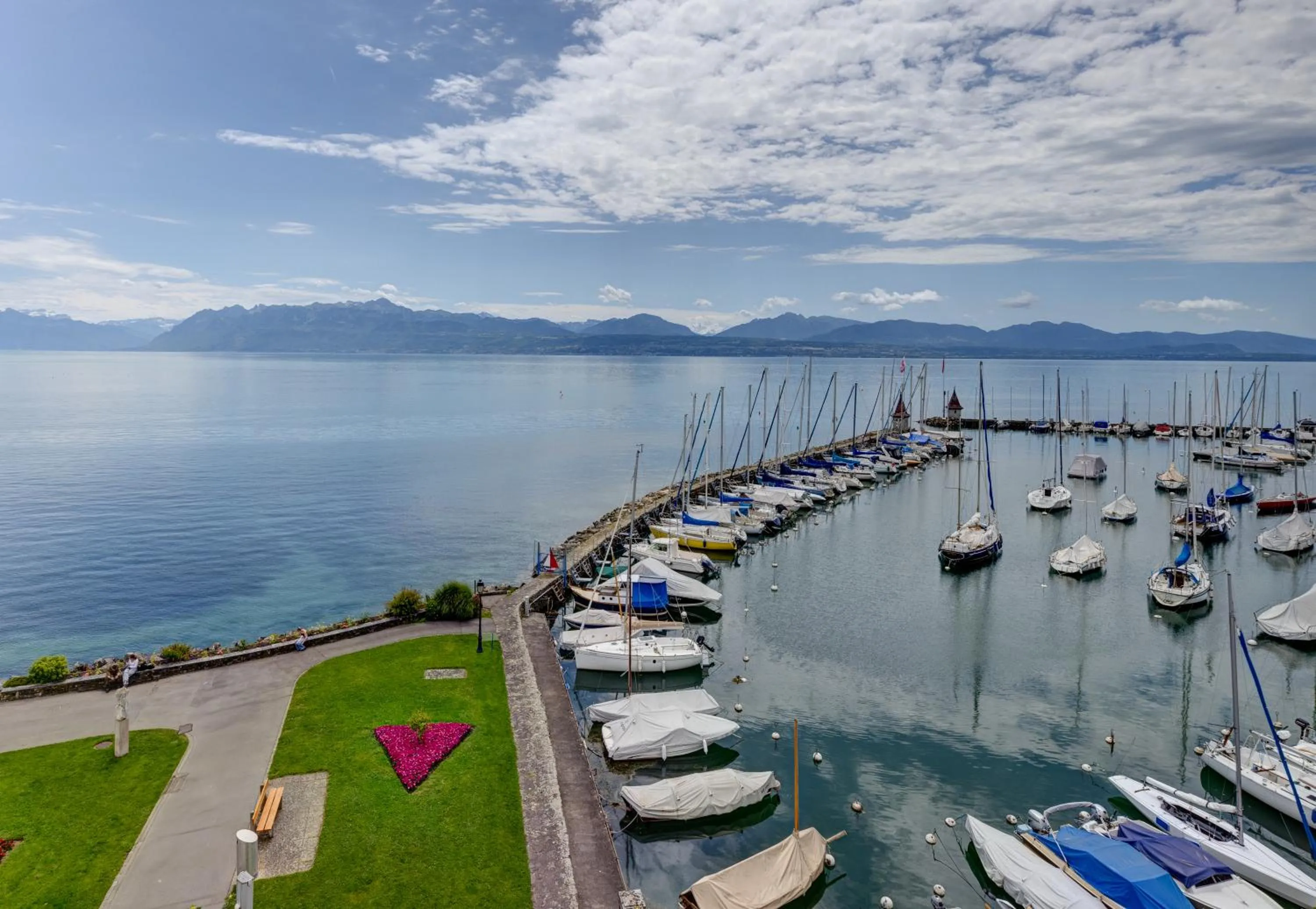 Day in Romantik Hotel Mont Blanc au Lac