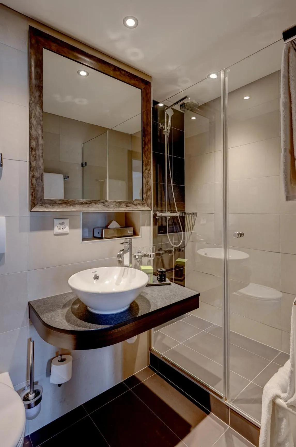 Bathroom in Romantik Hotel Mont Blanc au Lac