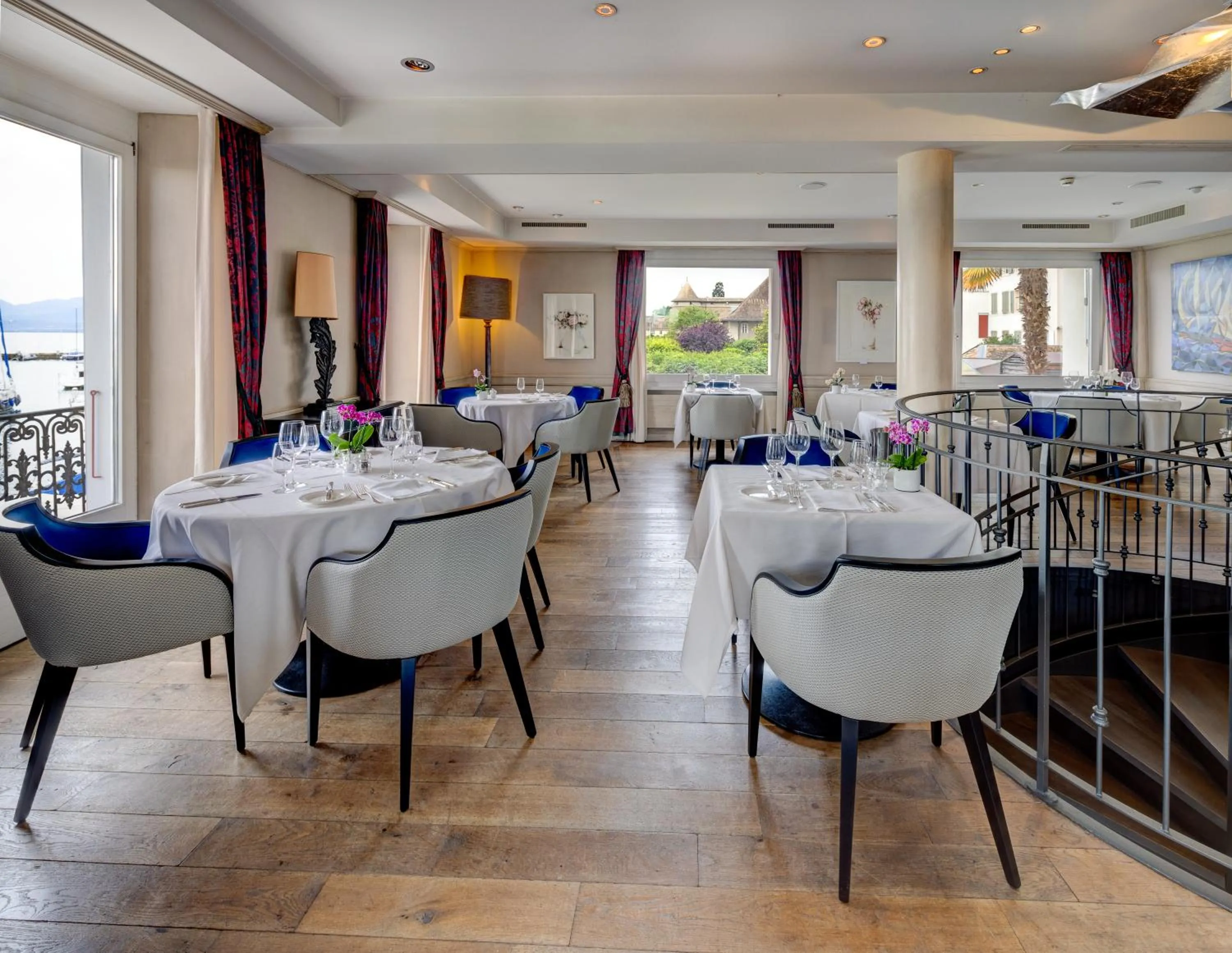 Restaurant/places to eat in Romantik Hotel Mont Blanc au Lac