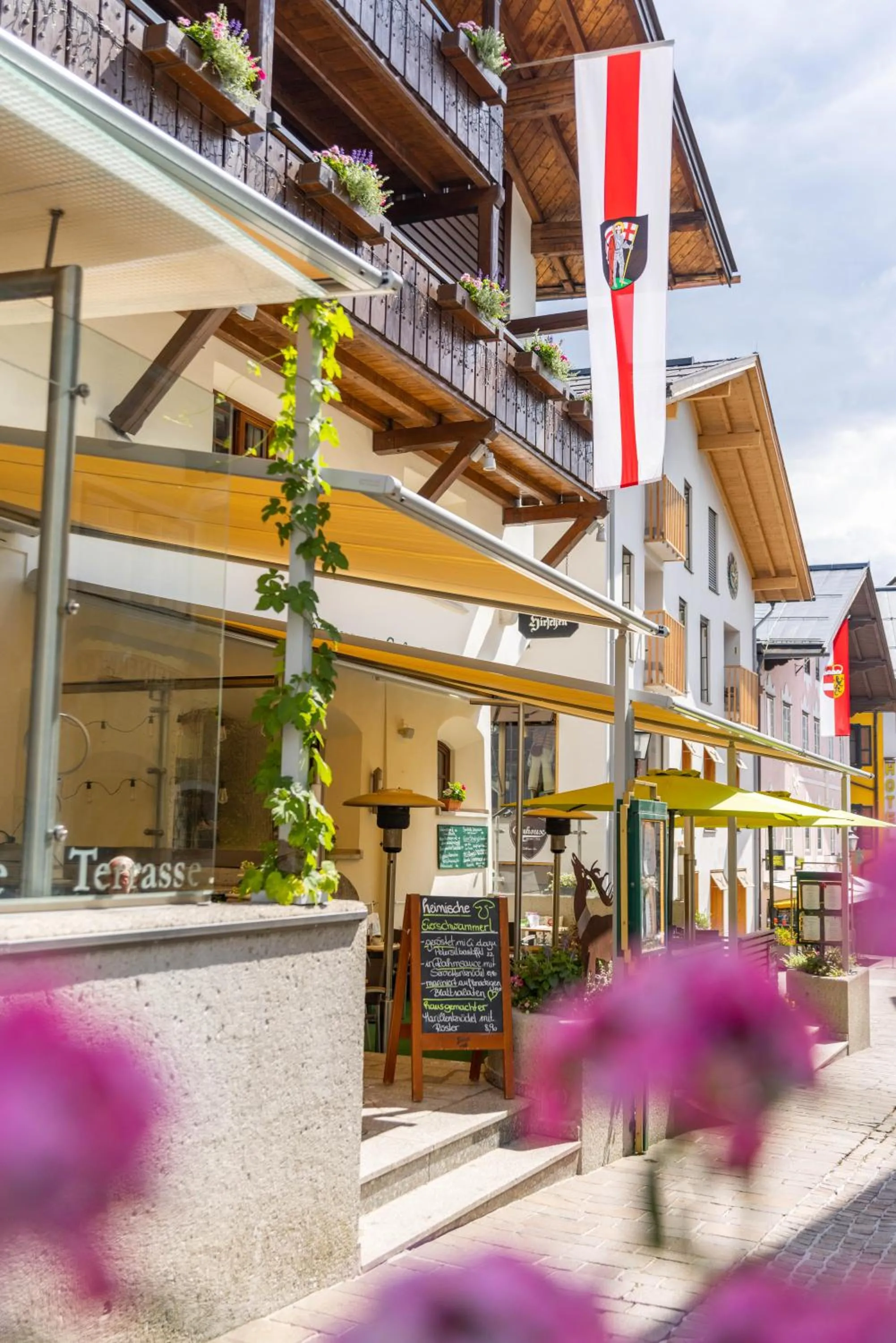 Property building in Hotel zum Hirschen Zell am See