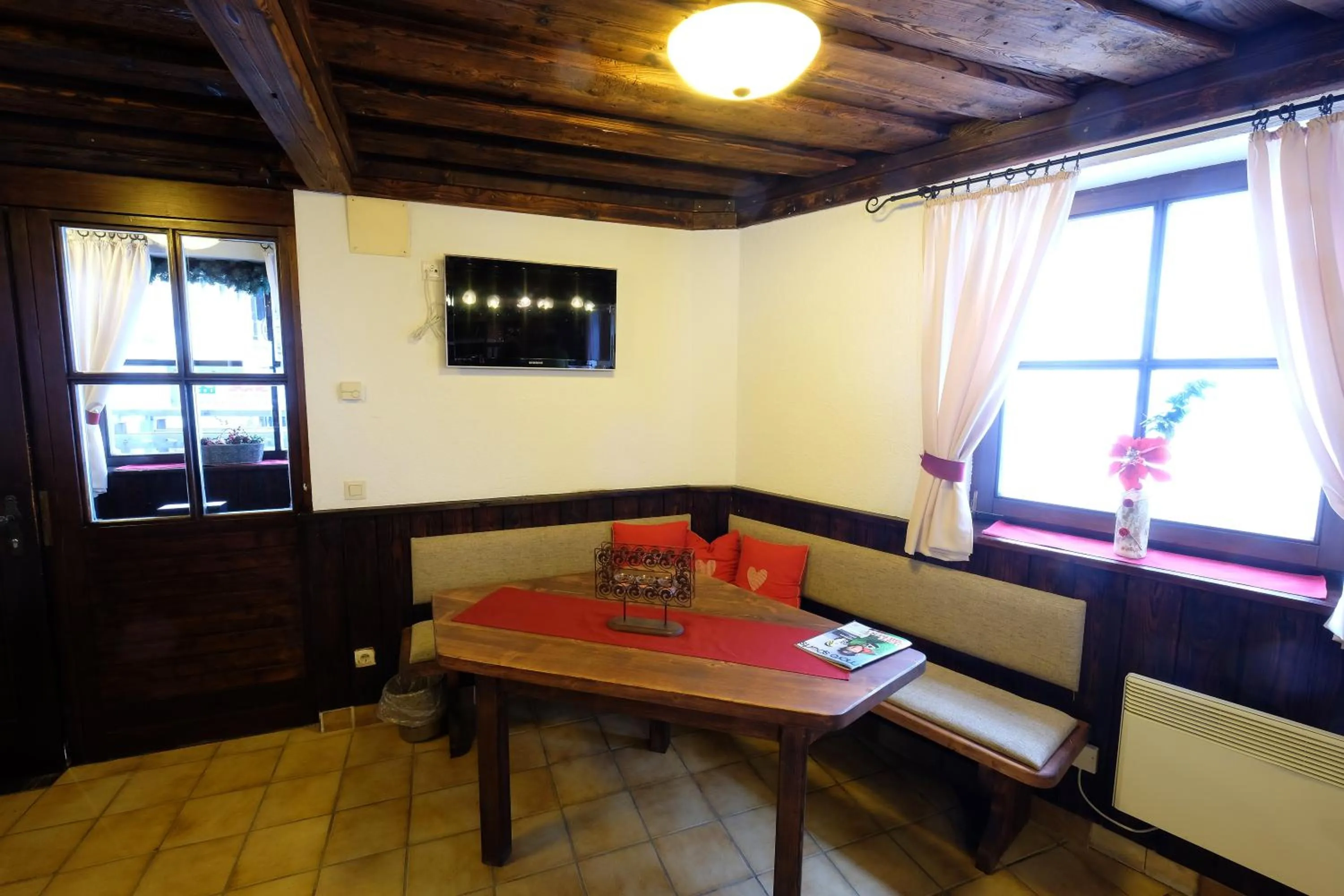 Lobby or reception in Alpenhotel Marcius