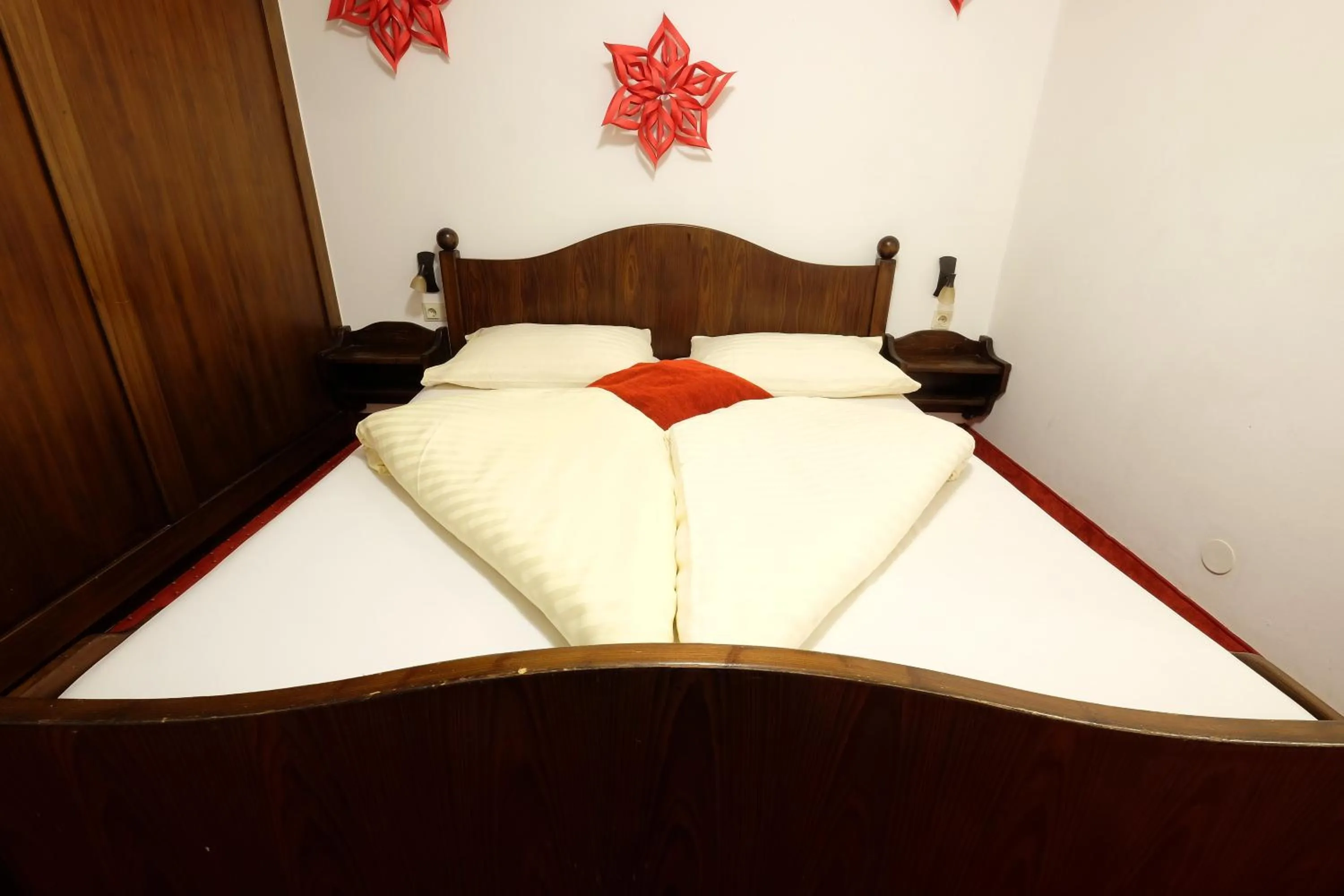 Bed in Alpenhotel Marcius