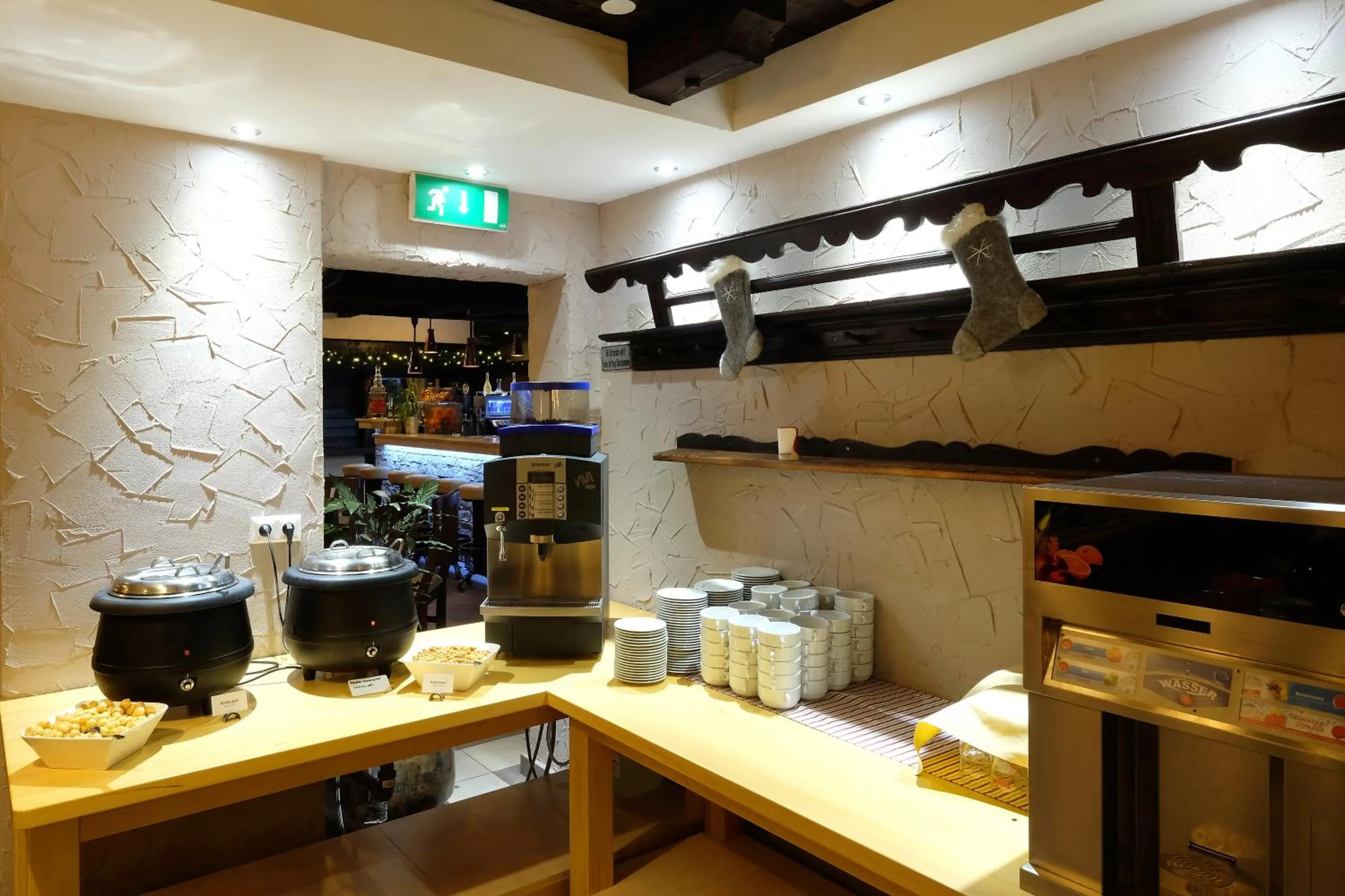 Restaurant/places to eat in Alpenhotel Marcius