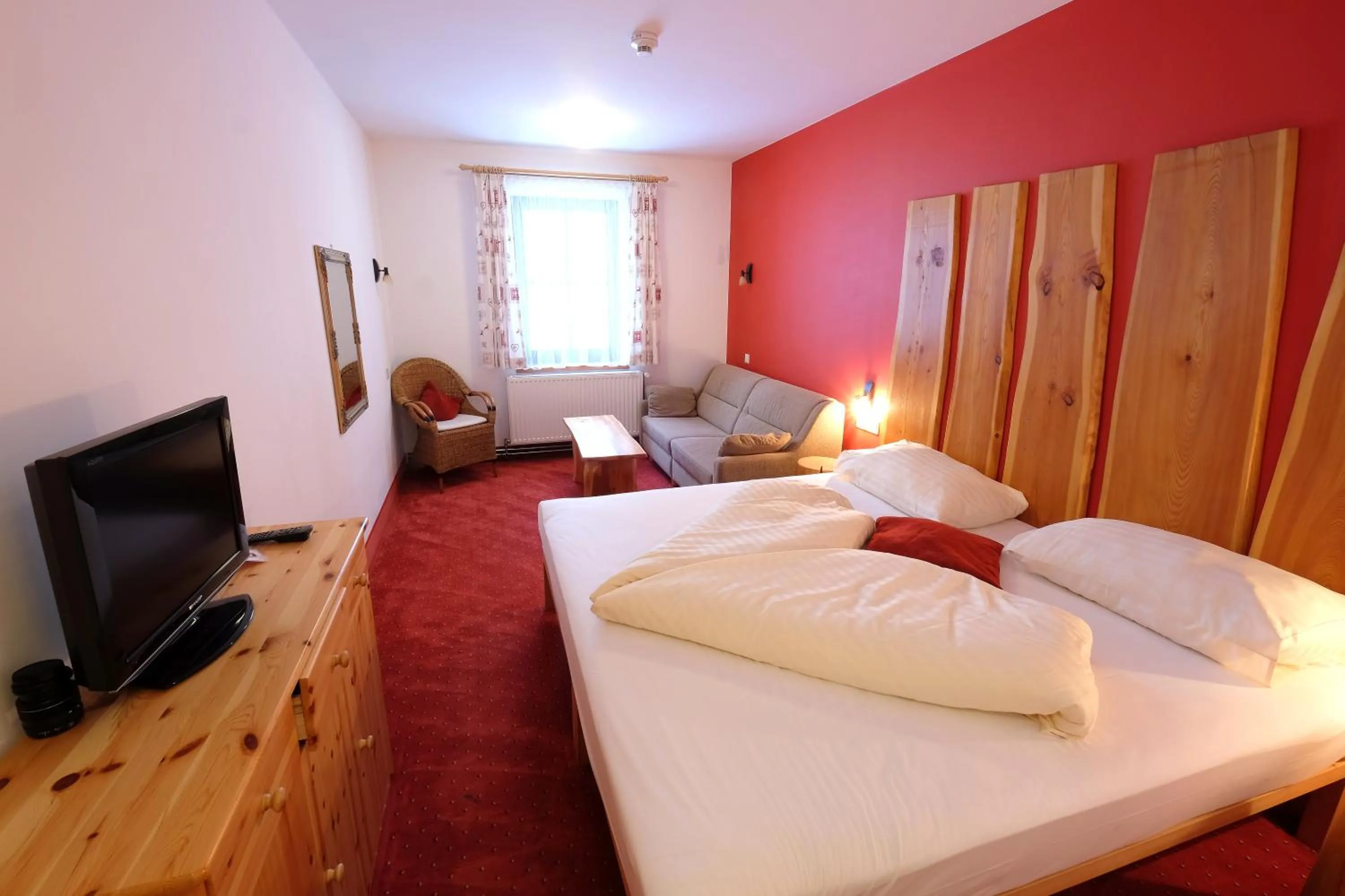 Photo of the whole room, Bed in Alpenhotel Marcius