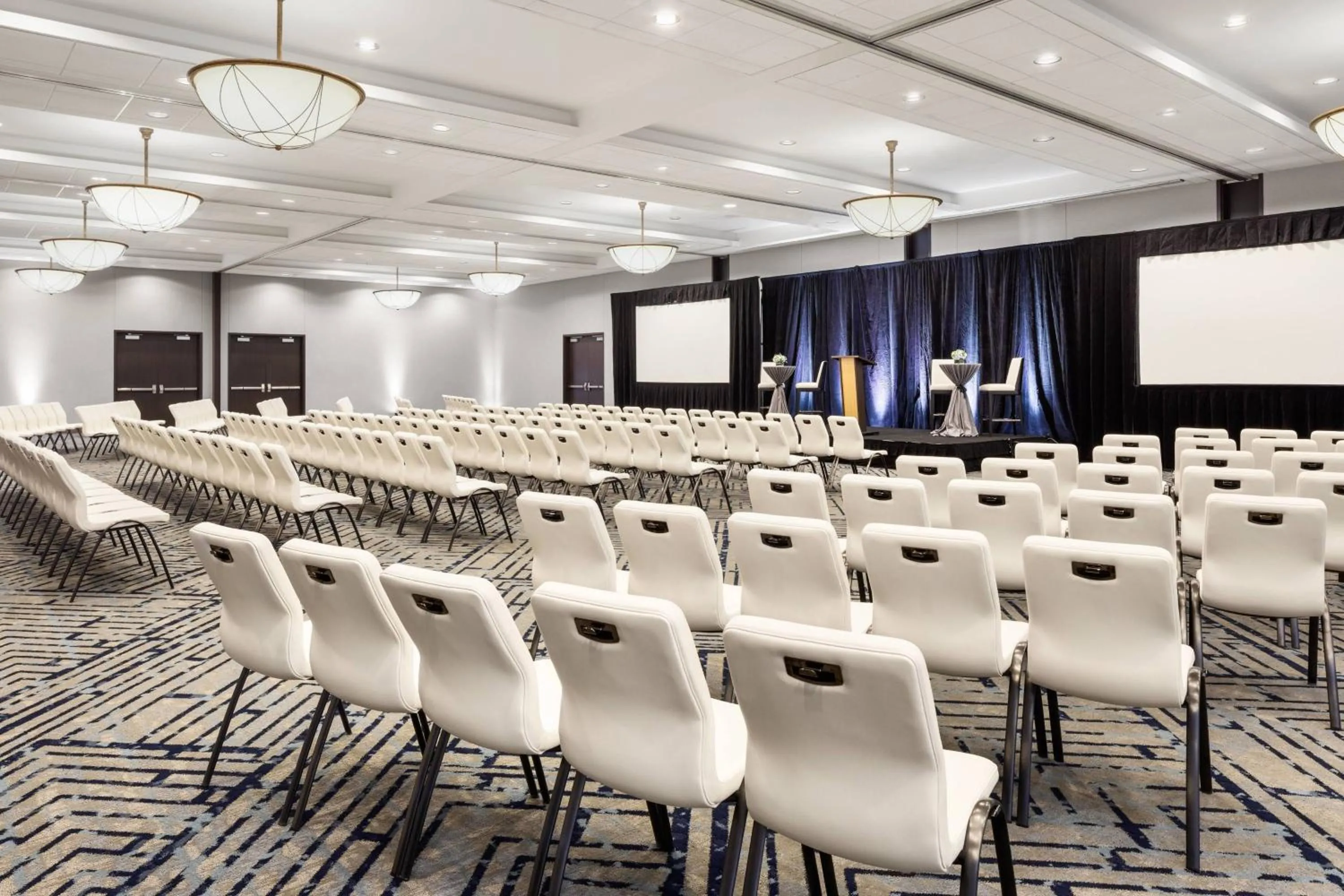 Meeting/conference room in Courtyard by Marriott Minneapolis Downtown