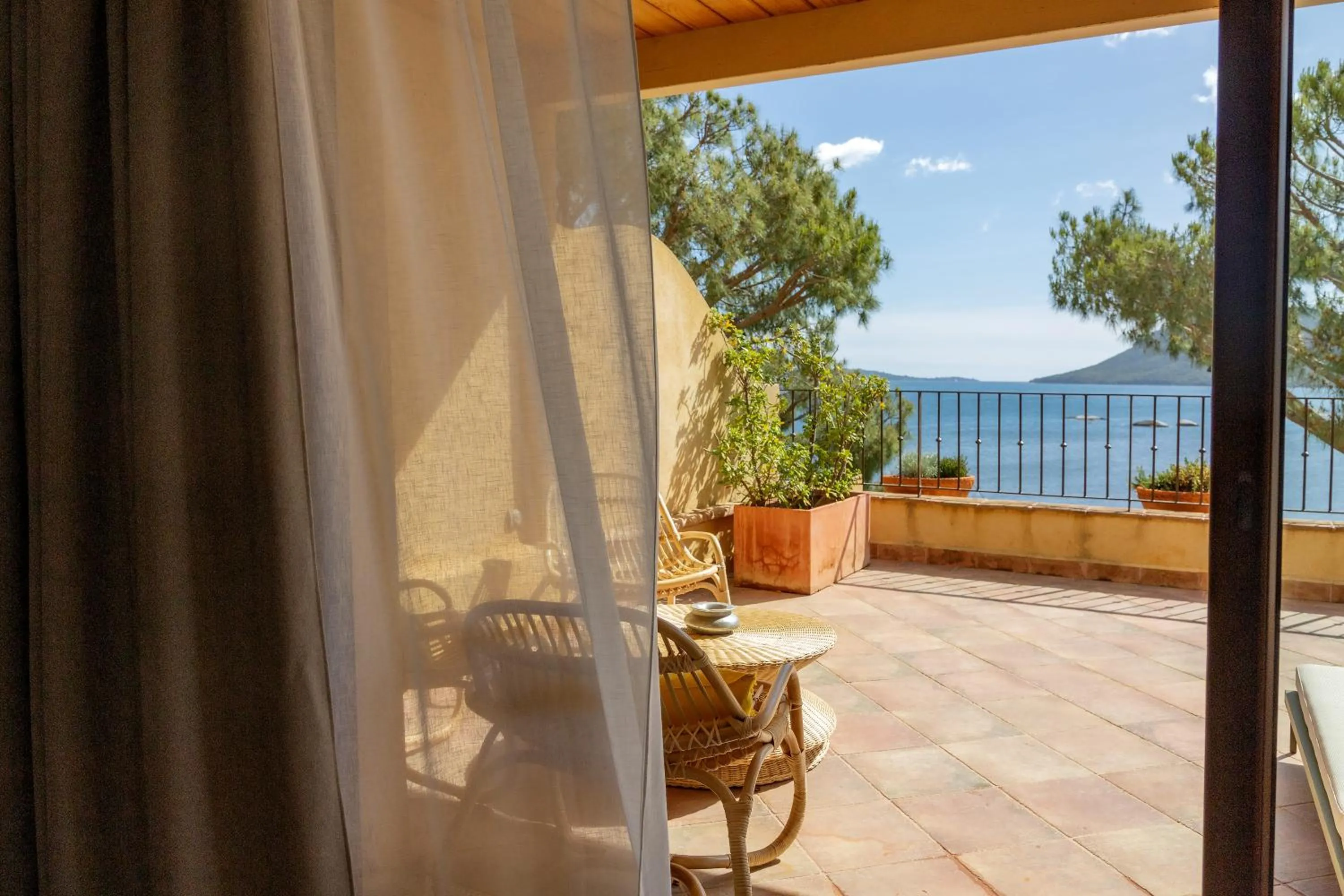 Patio in Casa Santini x Roc Seven