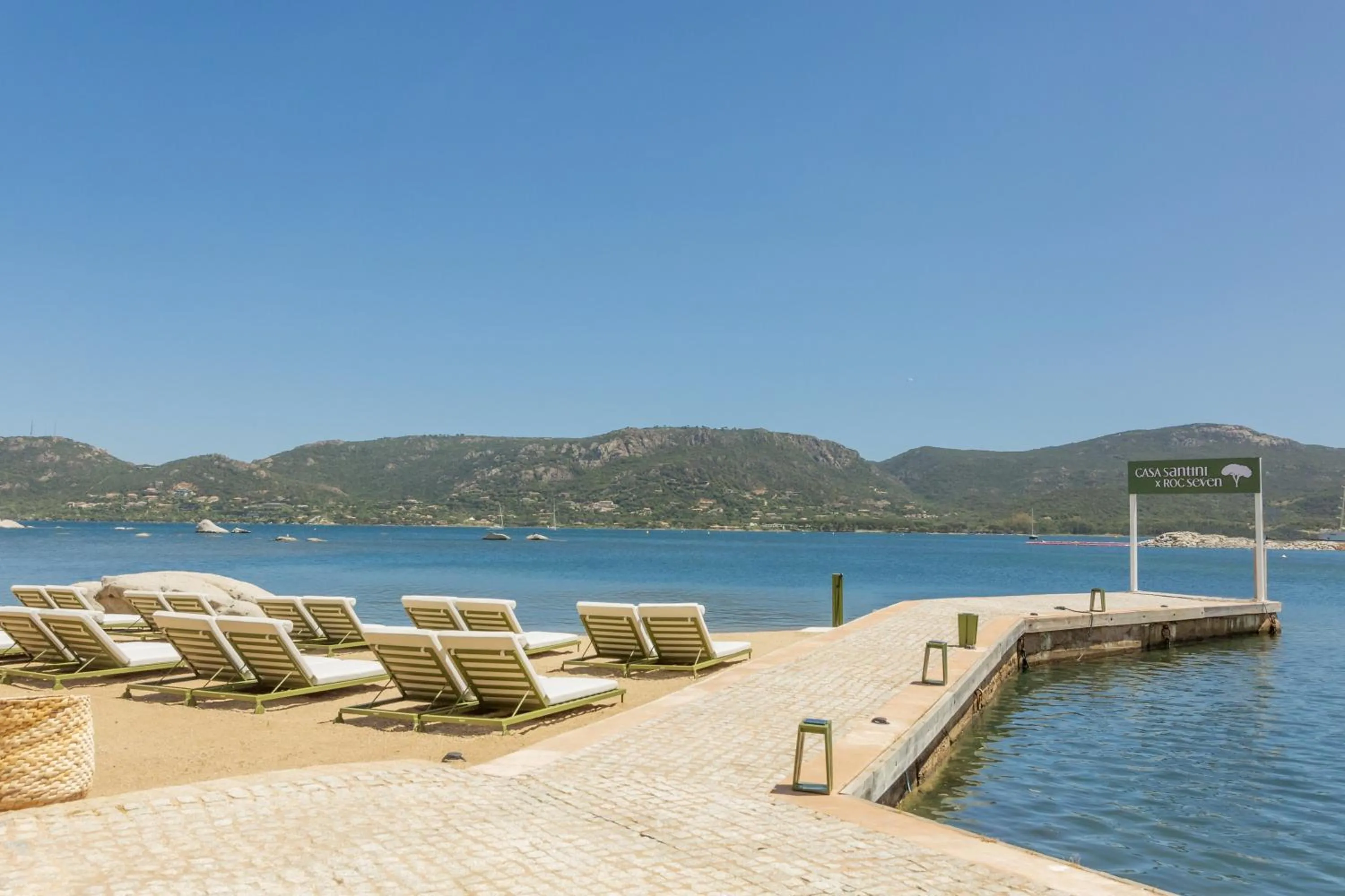 Beach in Casa Santini x Roc Seven