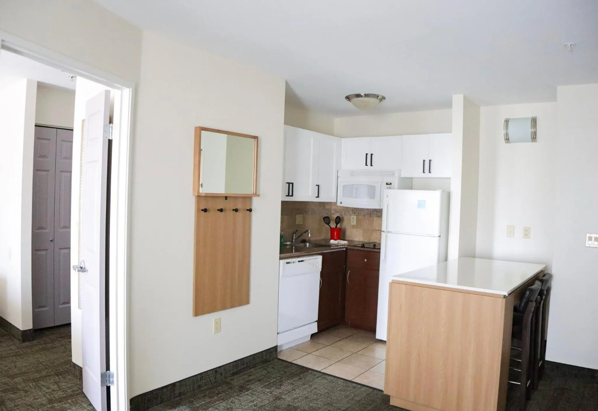 Photo of the whole room in Staybridge Suites Austin Airport by IHG