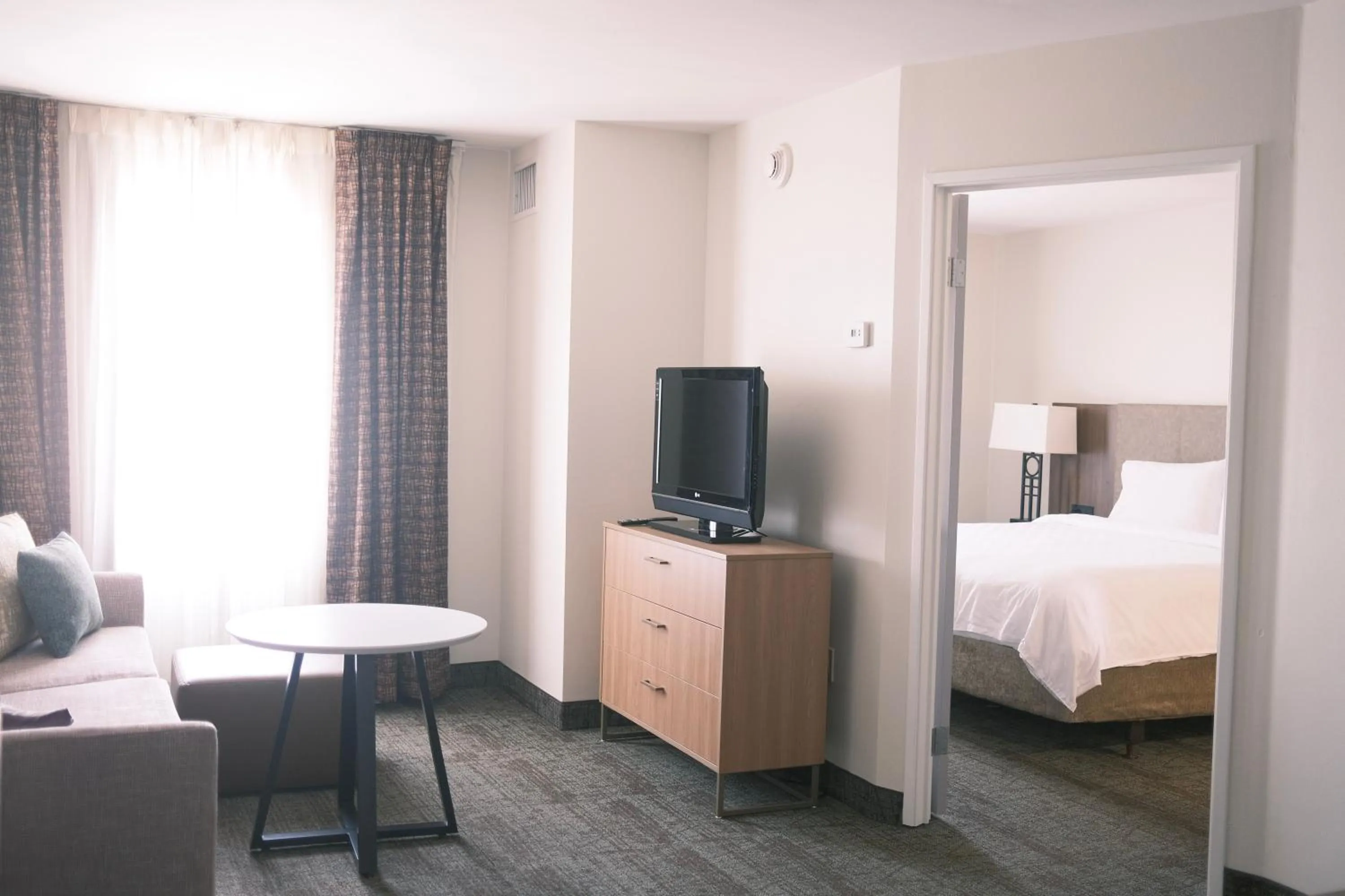 Living room, Bed in Staybridge Suites Austin Airport by IHG