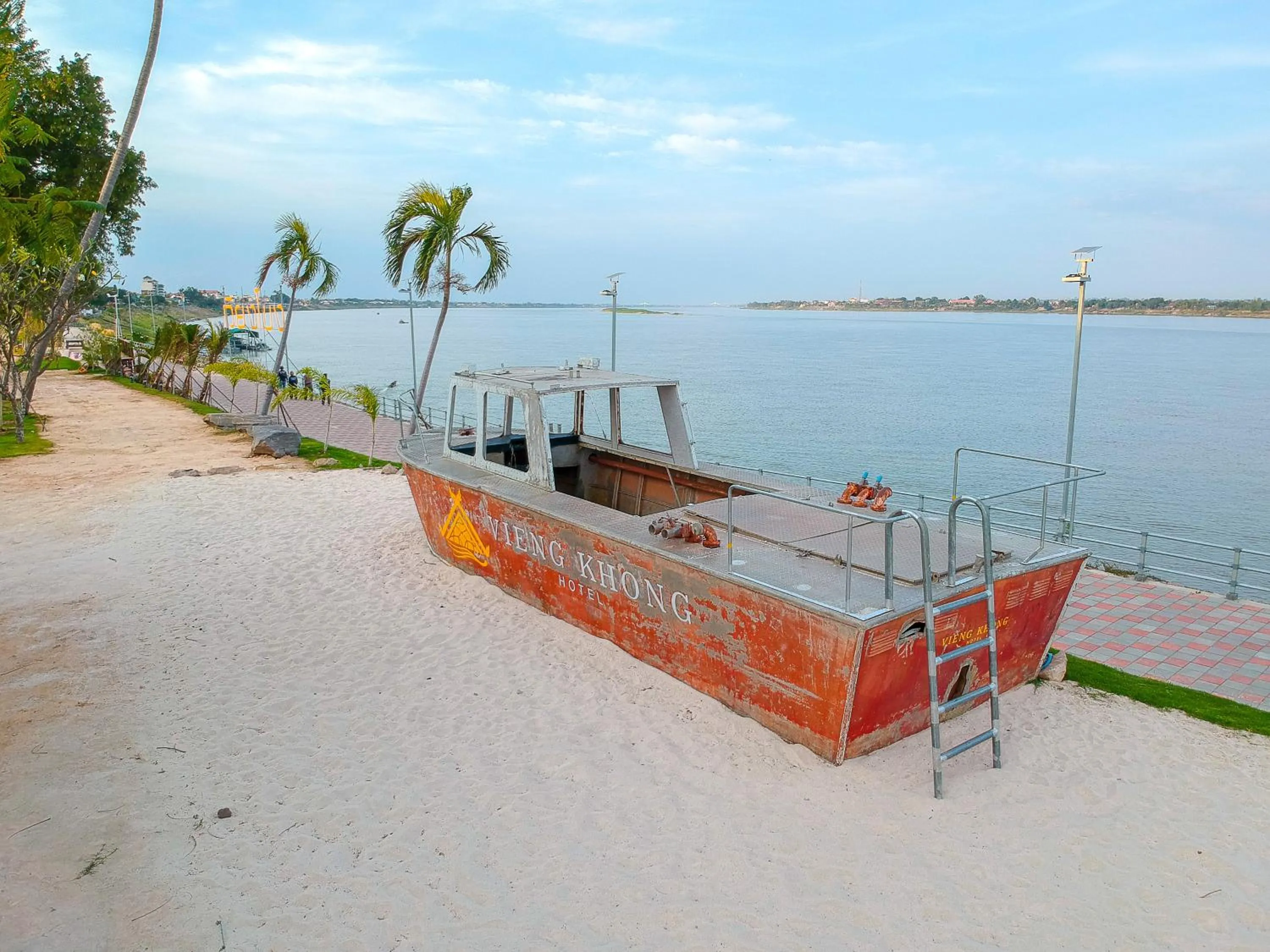 River view in ViengKhong Hotel