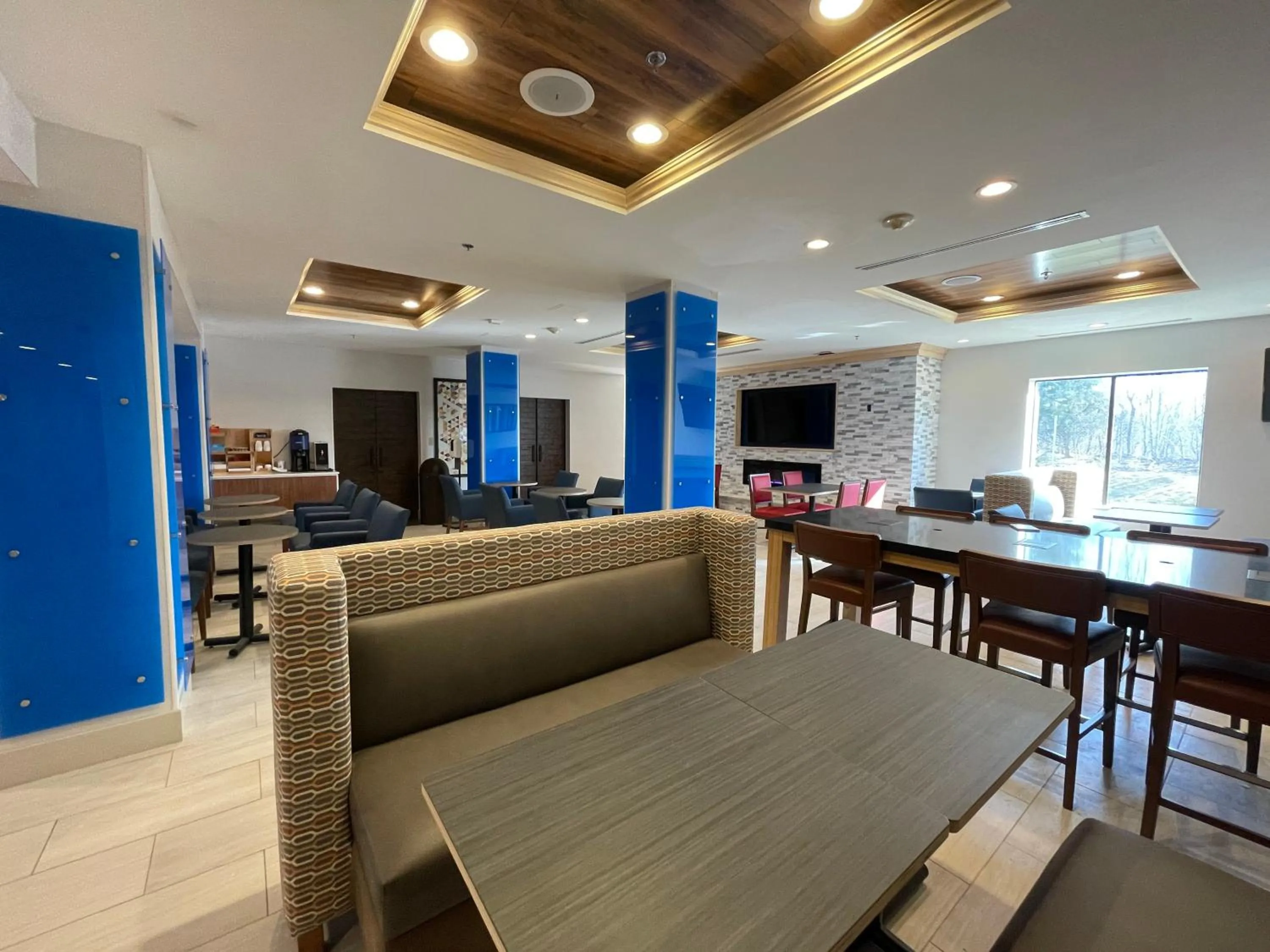 Property building in Holiday Inn Express & Suites Columbia - East Elkridge, Jessup an IHG Hotel