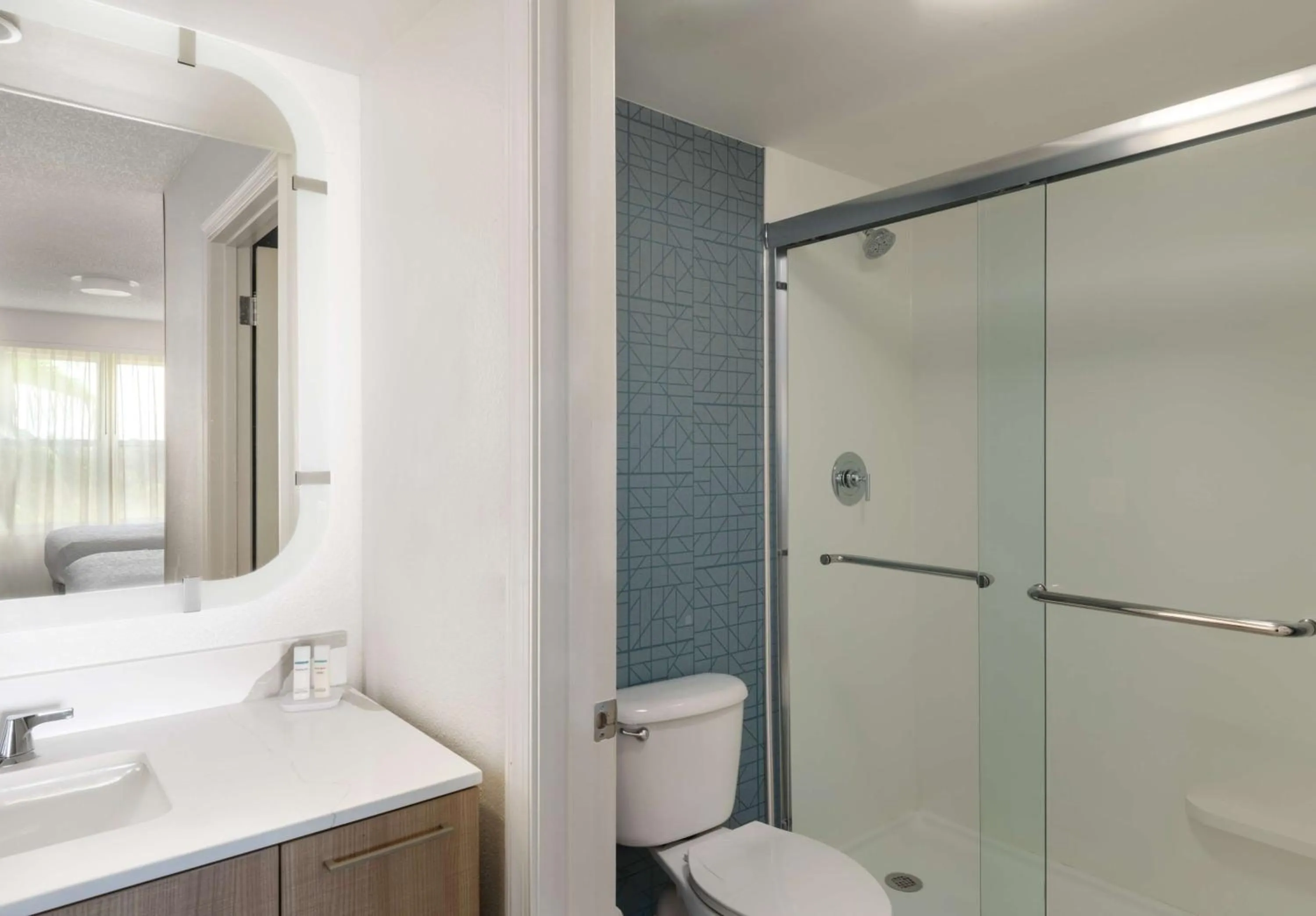 Bathroom in Homewood Suites by Hilton Lake Mary Orlando North