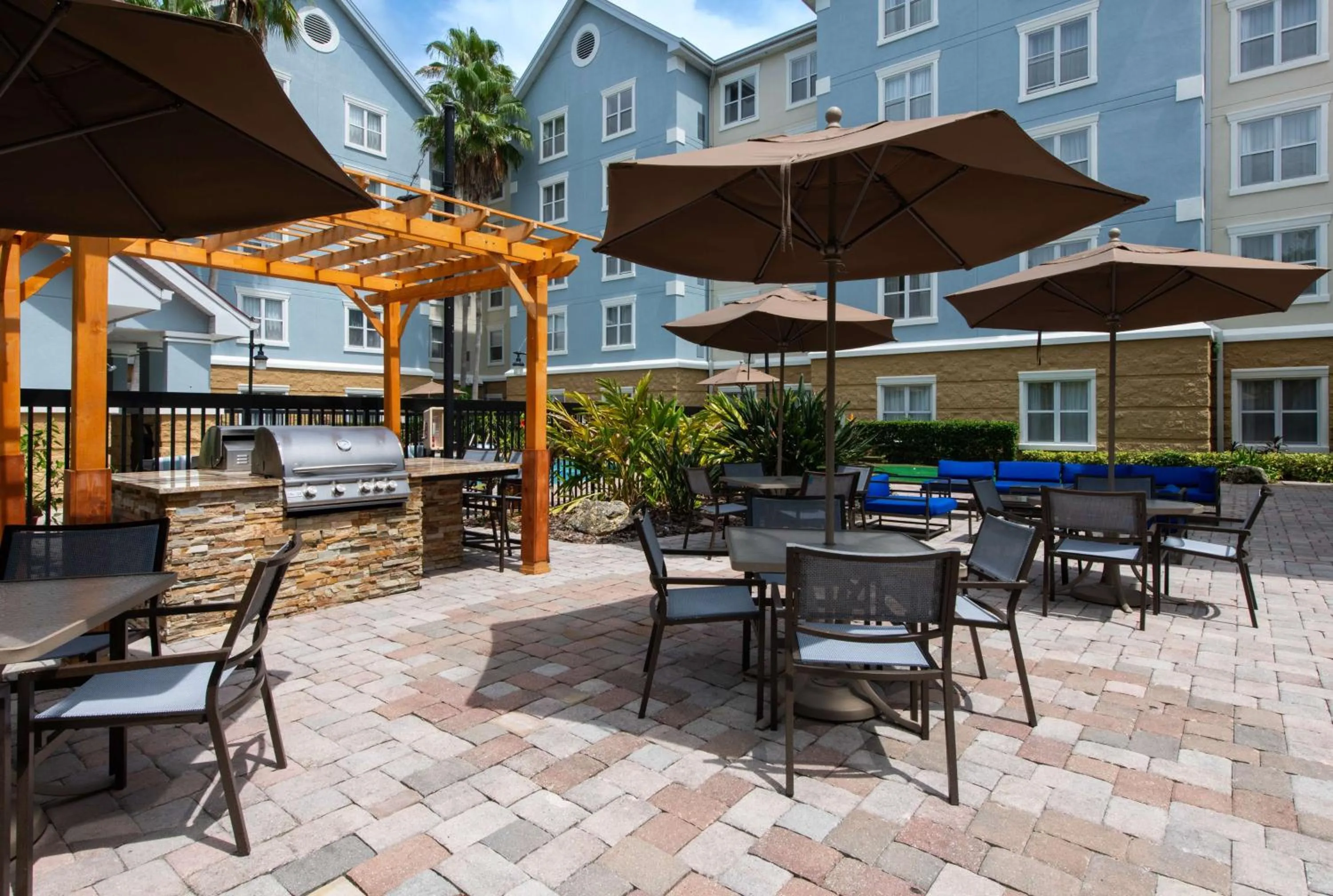 Patio in Homewood Suites by Hilton Lake Mary Orlando North