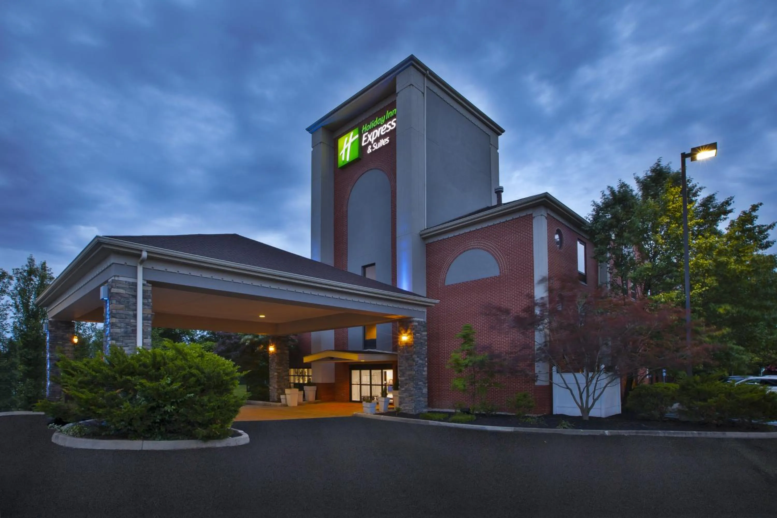 Property building in Holiday Inn Express Hotel & Suites Cincinnati Northeast-Milford by IHG