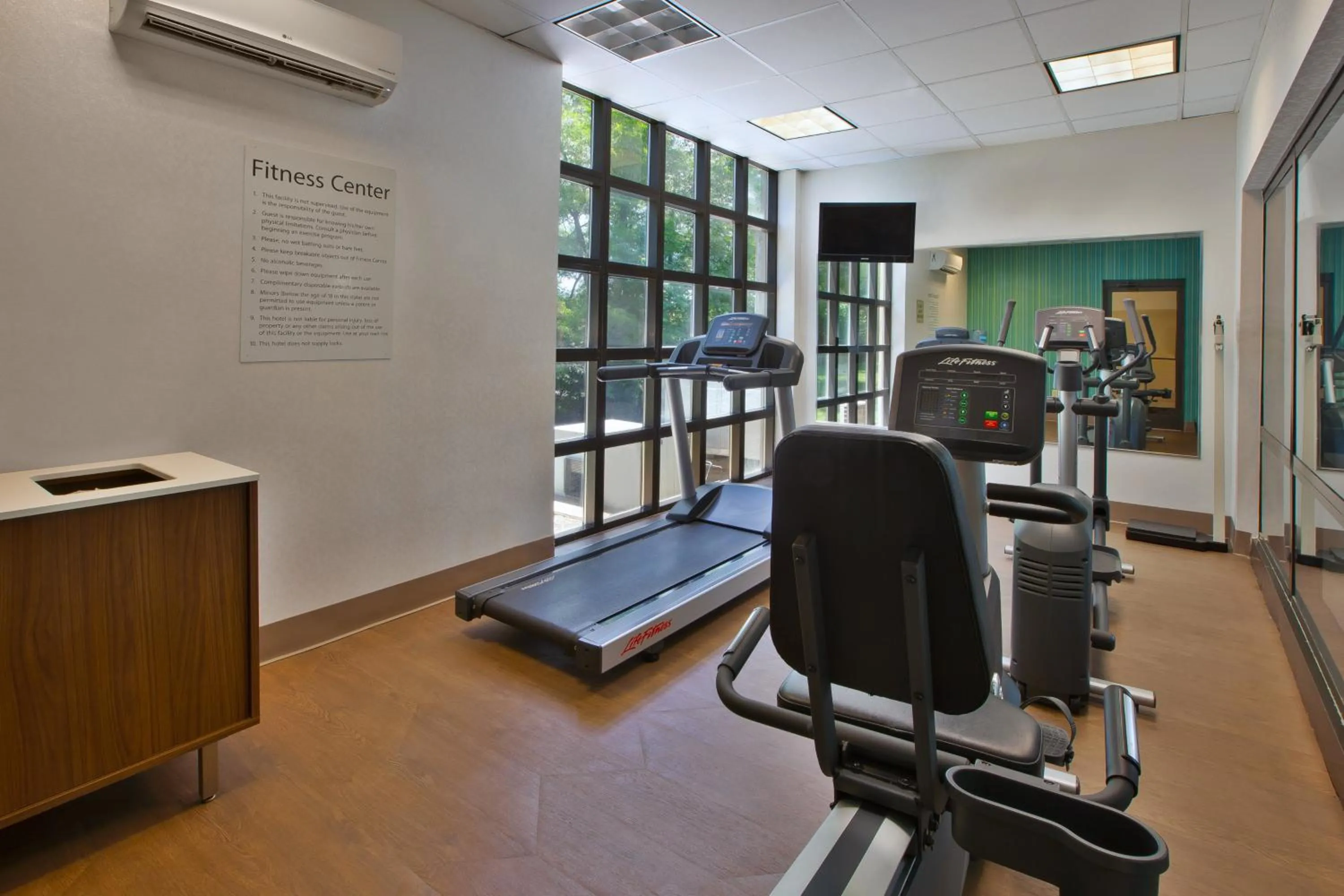 Fitness centre/facilities in Holiday Inn Express Hotel & Suites Cincinnati Northeast-Milford by IHG