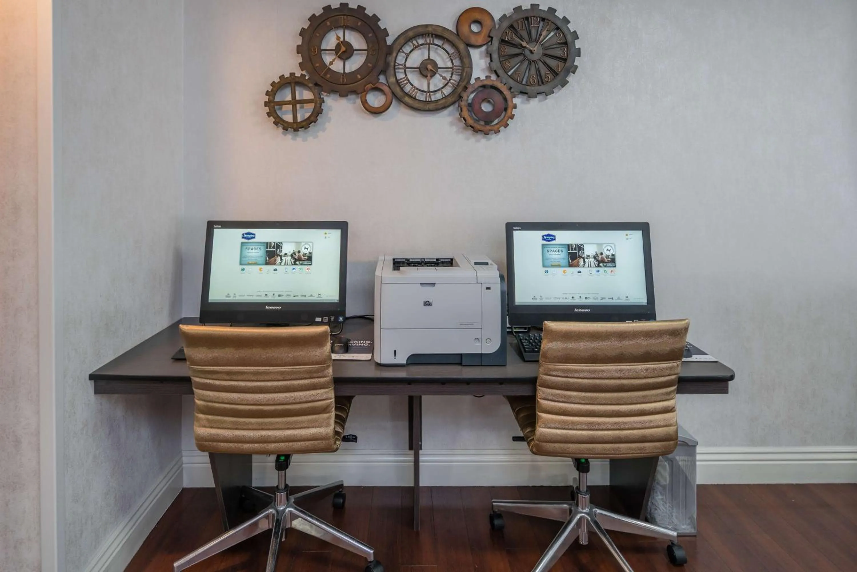 Business facilities in Hampton Inn Livermore