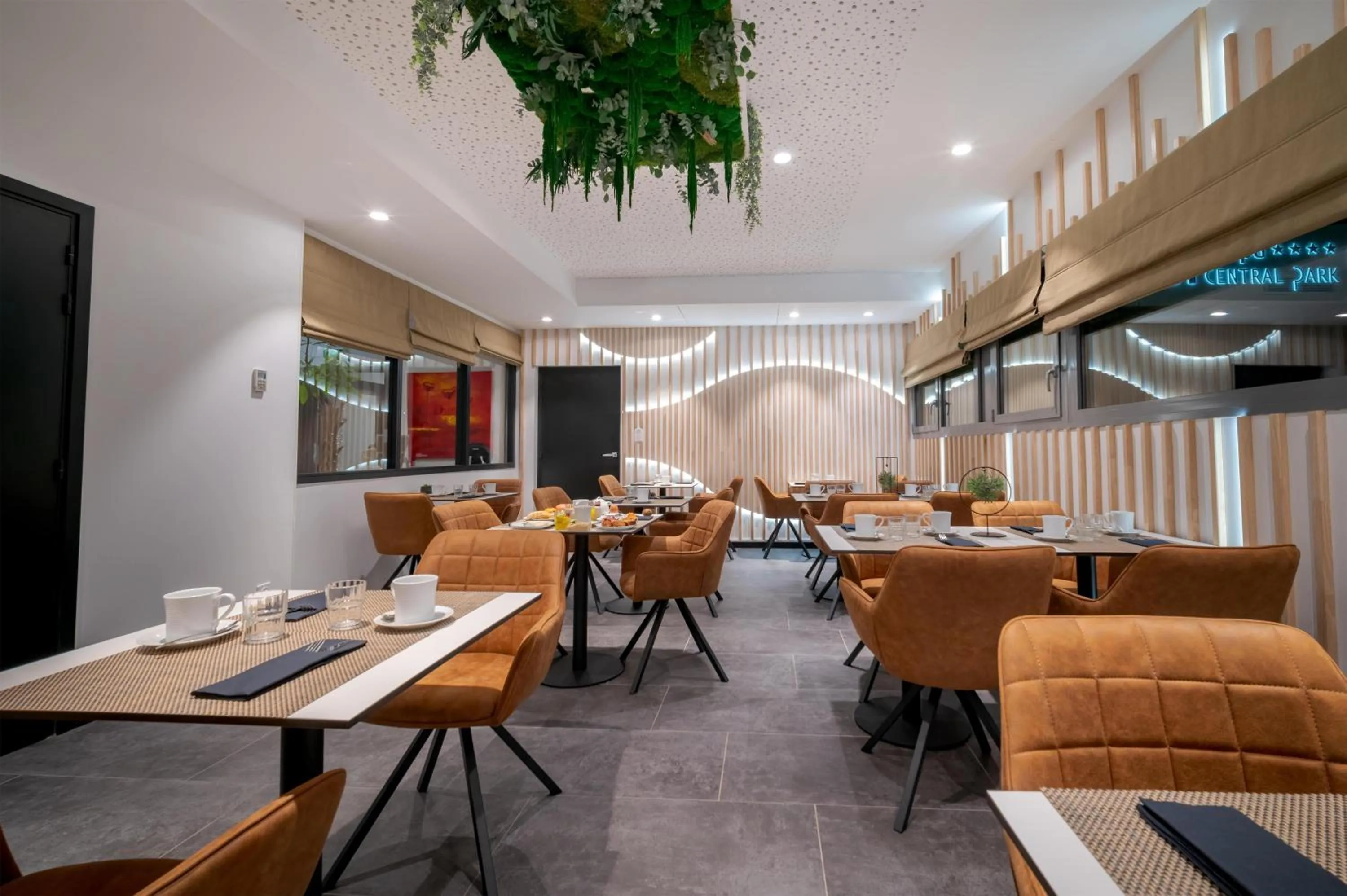 Breakfast in Best Western Plus Central Park Hotel