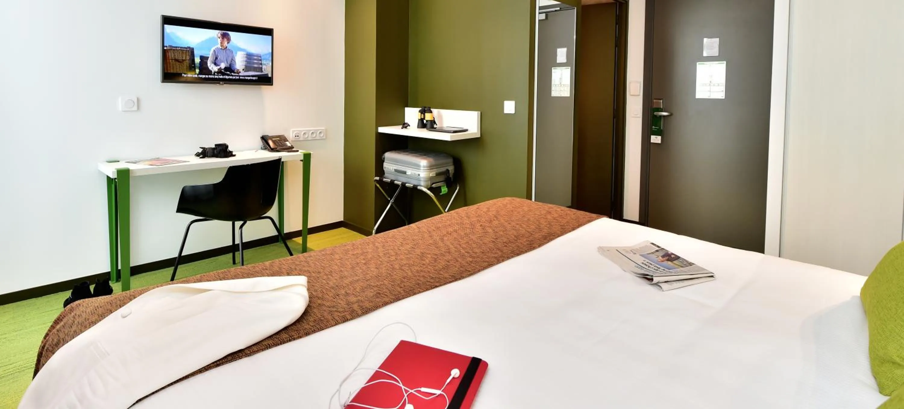 Bedroom, Bed in Best Western Plus Central Park Hotel