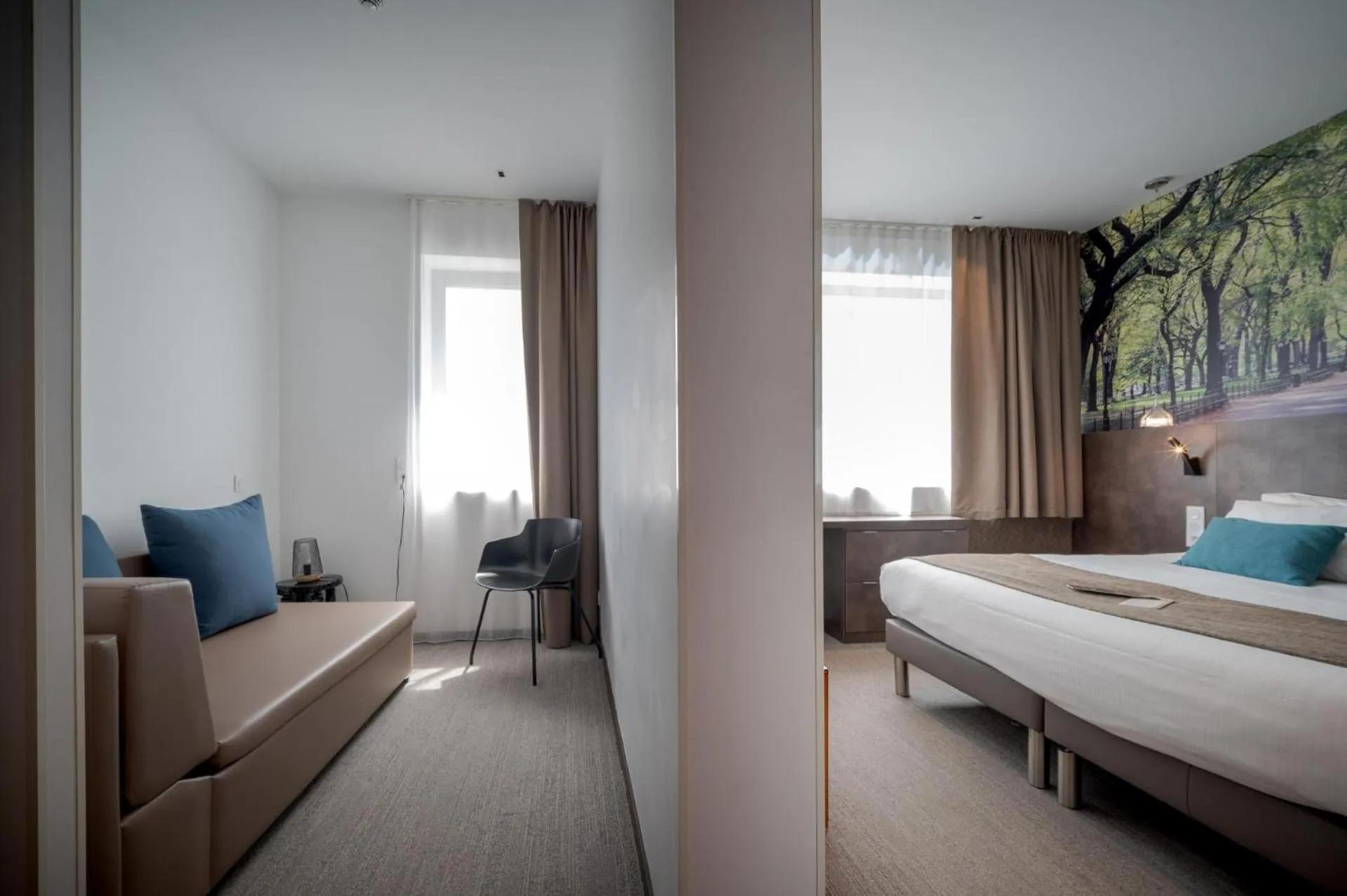 Bedroom, Bed in Best Western Plus Central Park Hotel