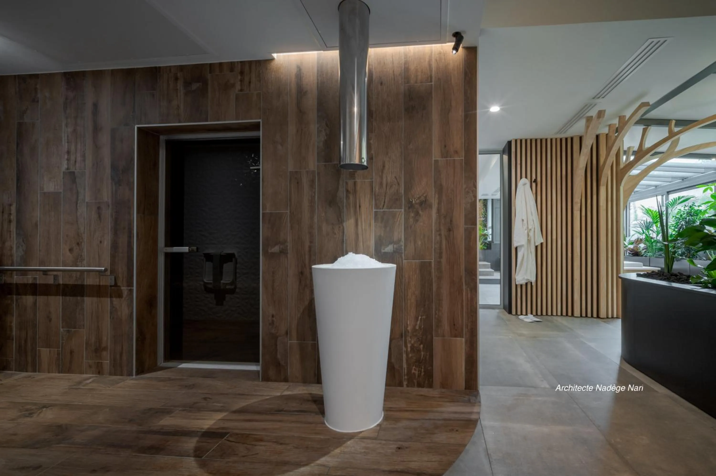 Steam room in Best Western Plus Central Park Hotel