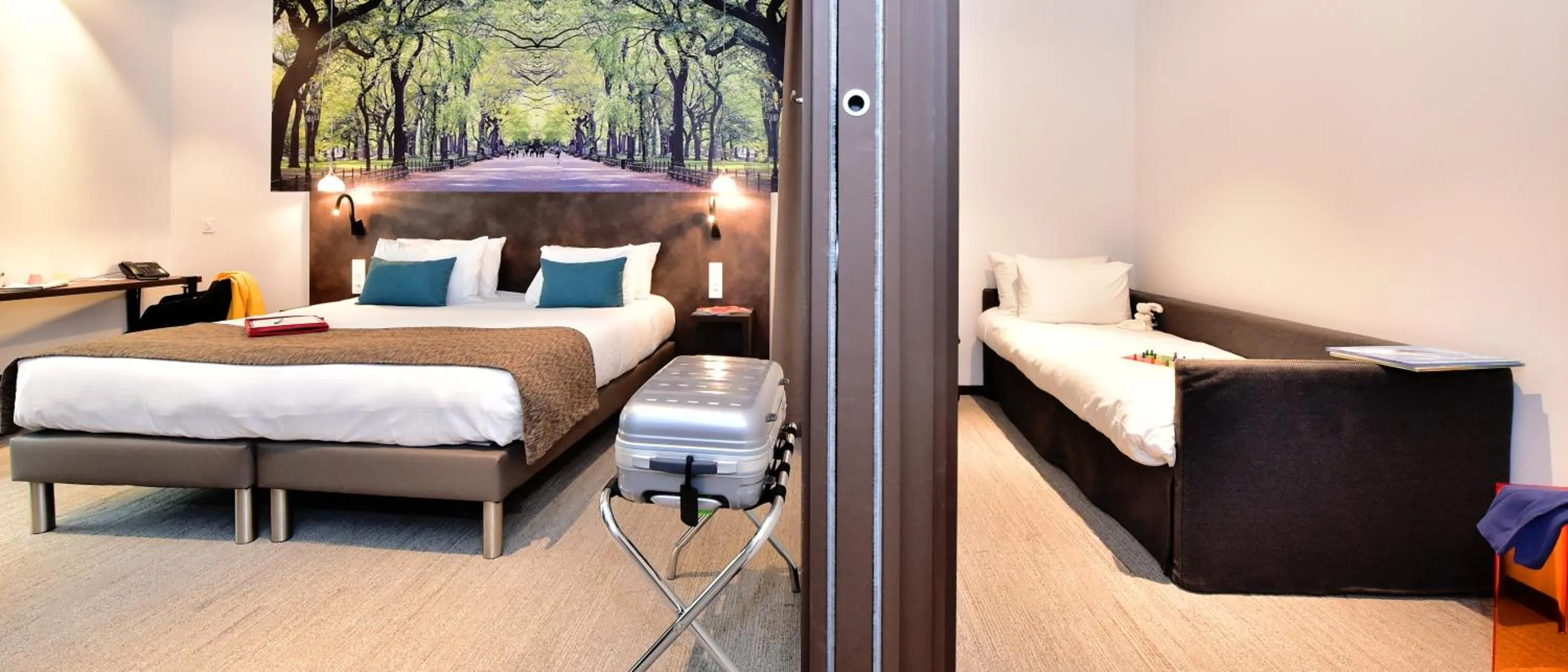 Photo of the whole room, Bed in Best Western Plus Central Park Hotel