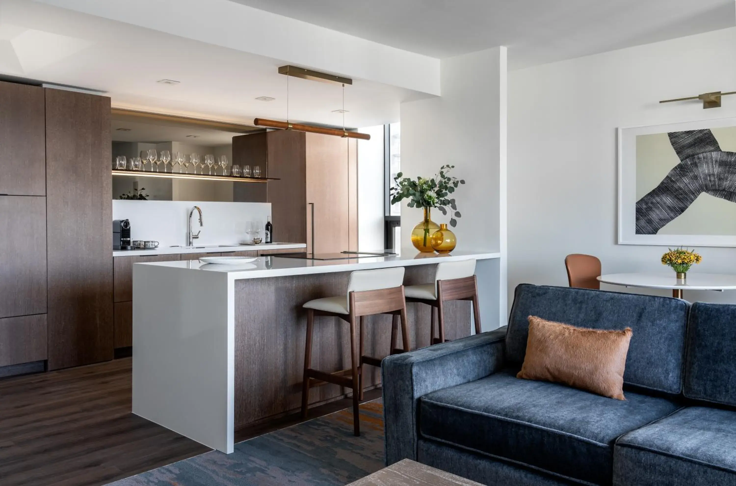 One-Bedroom Premier Residential Suite in Four Seasons Hotel Houston One-Bedroom Premier Residential Suite in Four Seasons Hotel Houston