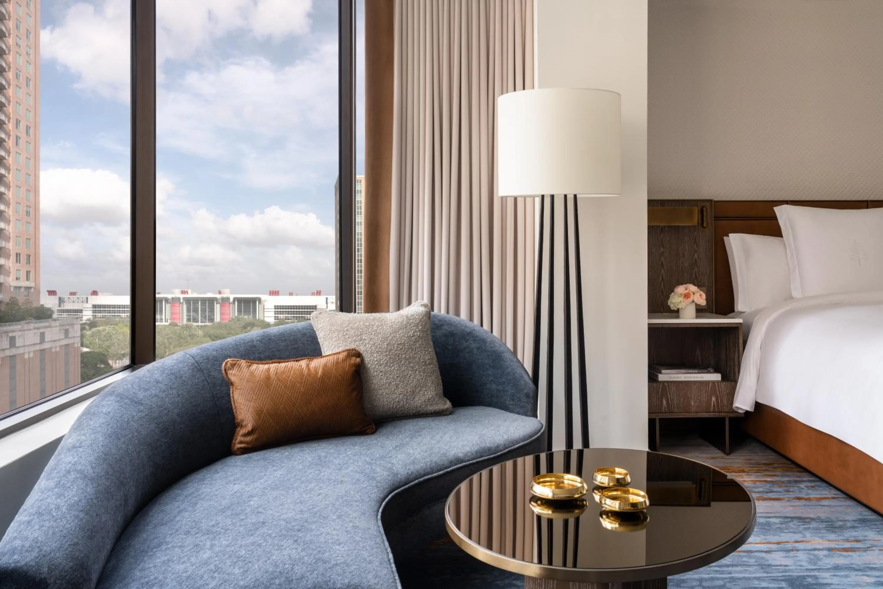 View (from property/room), Bed in Four Seasons Hotel Houston