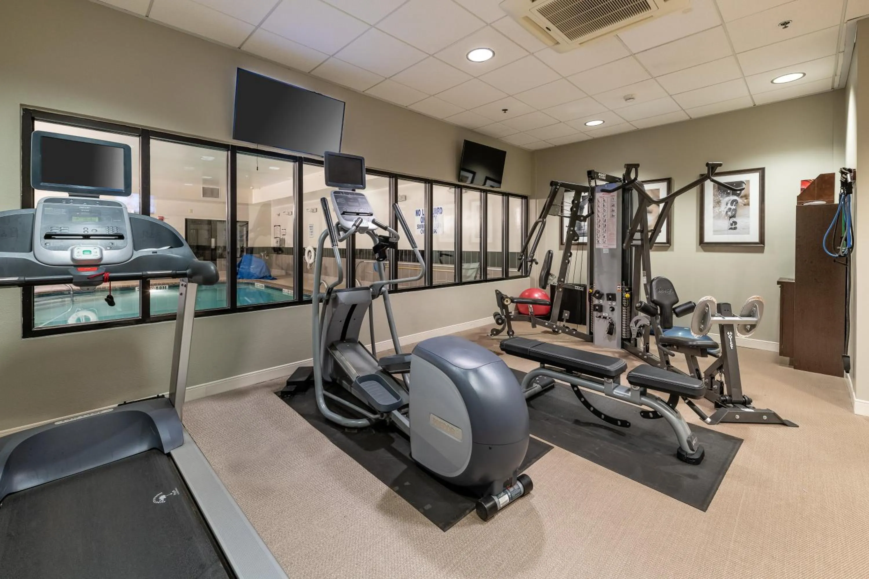 Spa and wellness centre/facilities in Staybridge Suites North Charleston by IHG