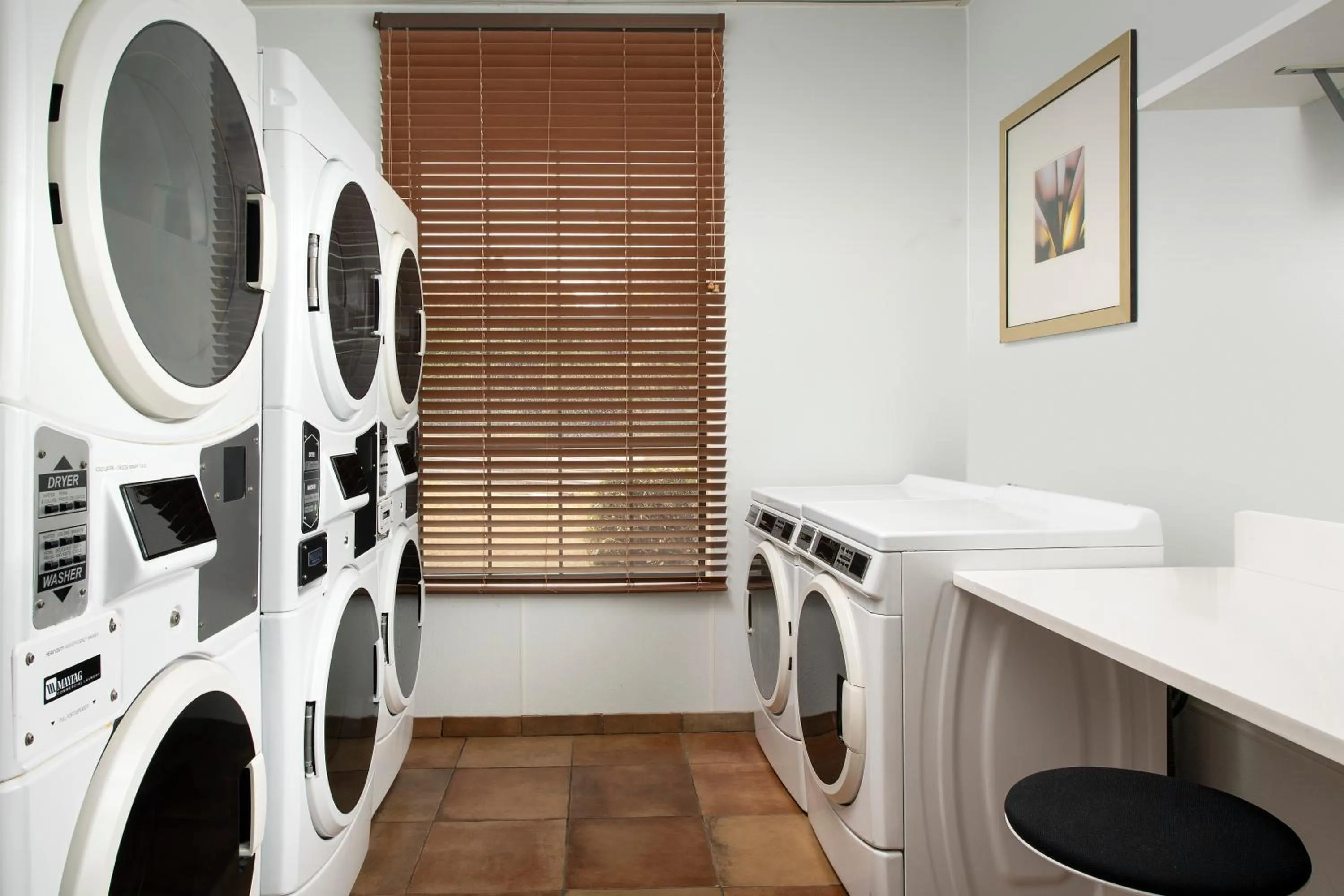 laundry in Staybridge Suites North Charleston by IHG