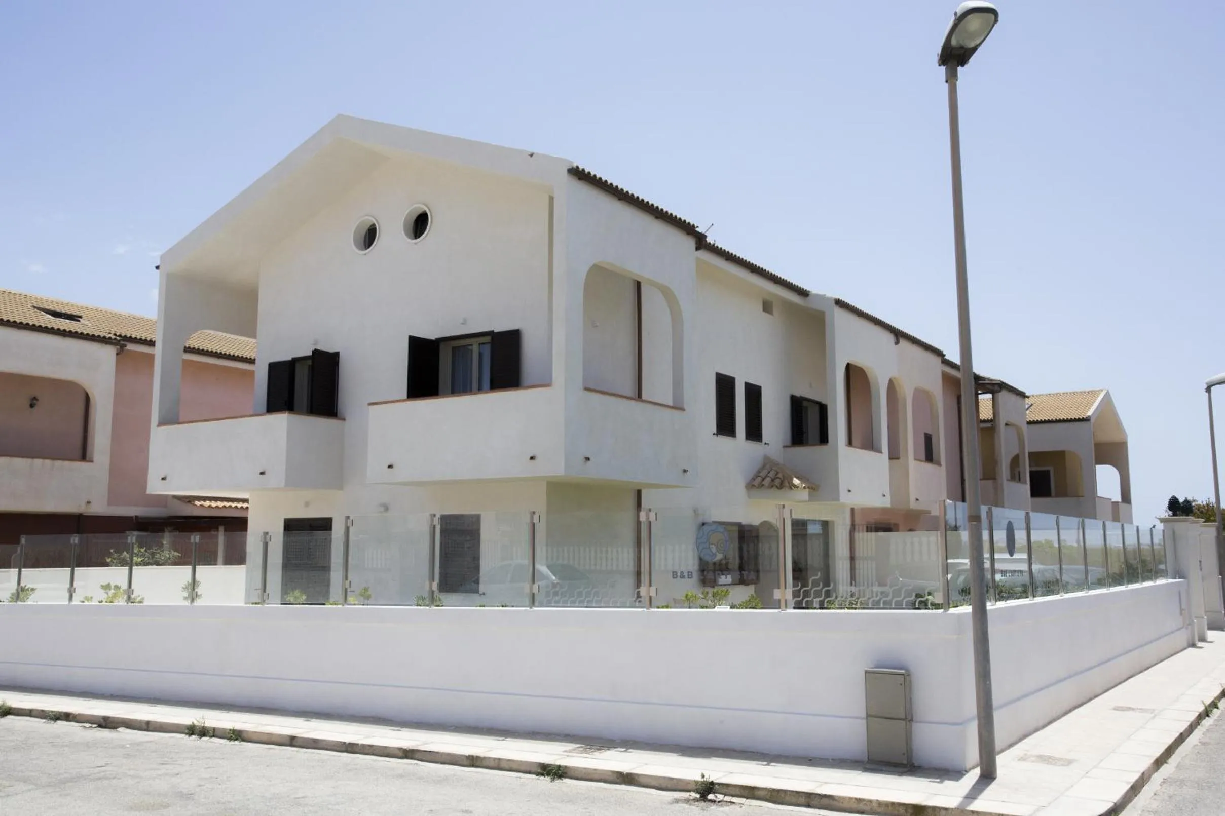 Facade/entrance in B&B L'Artista