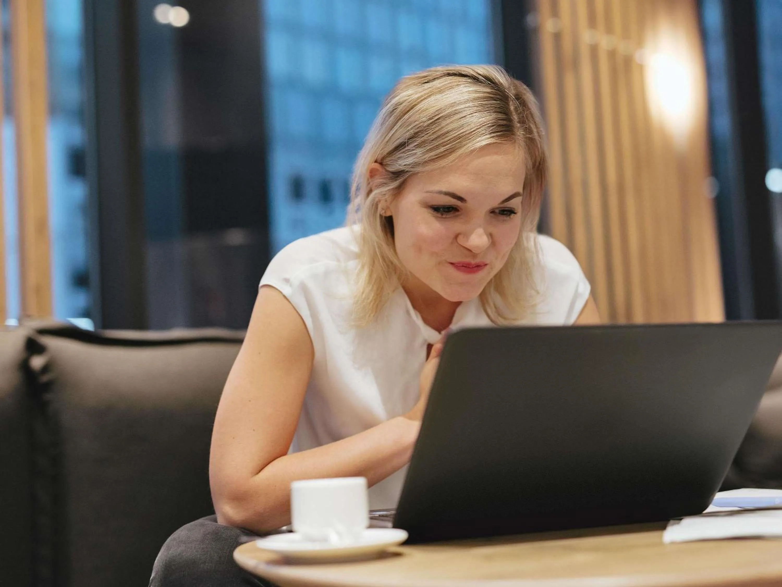 Lounge or bar in ibis Nancy-Brabois