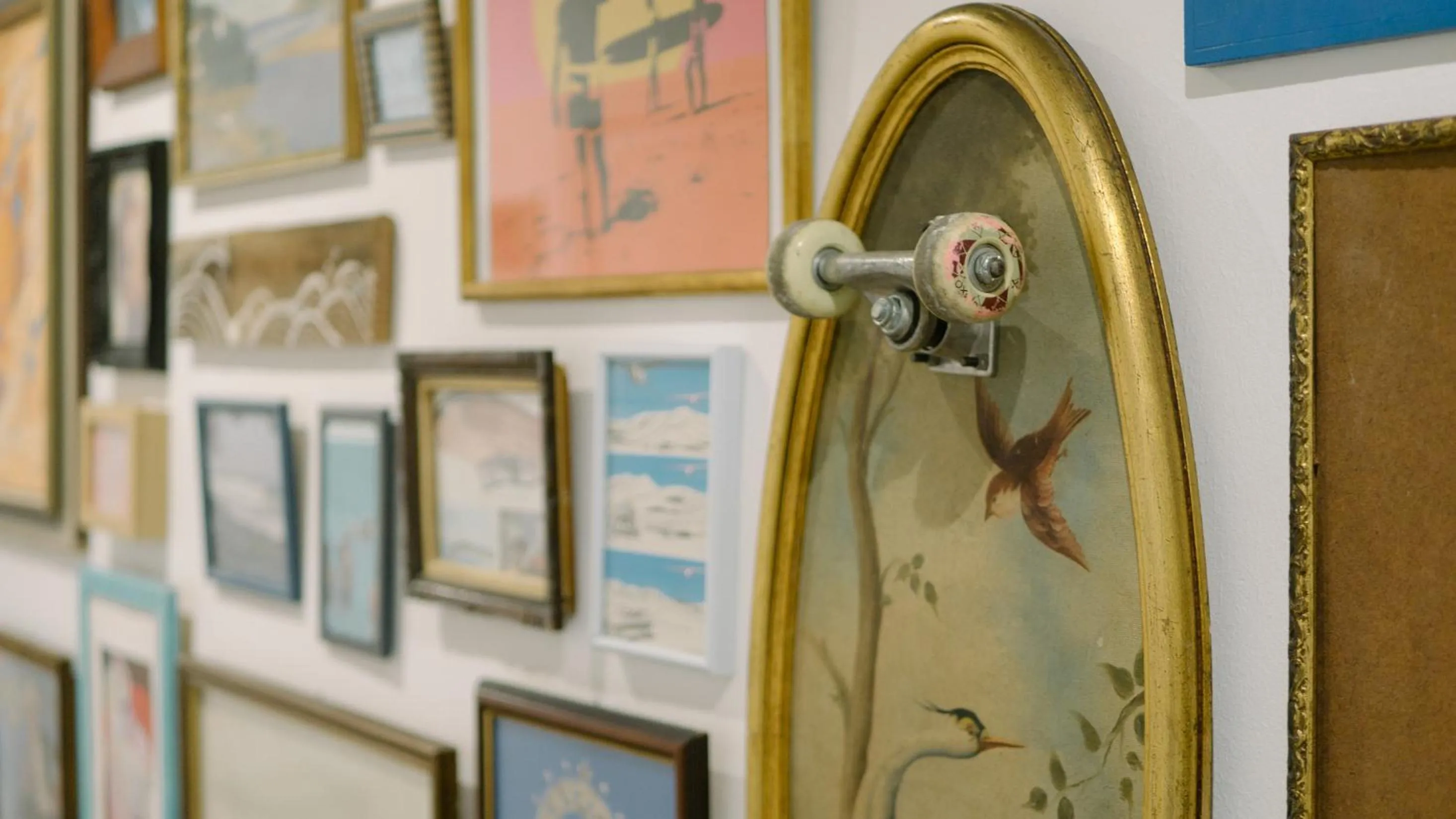 Decorative detail in Off Beat Guesthouse - Self-check-in - Sleep Conscious