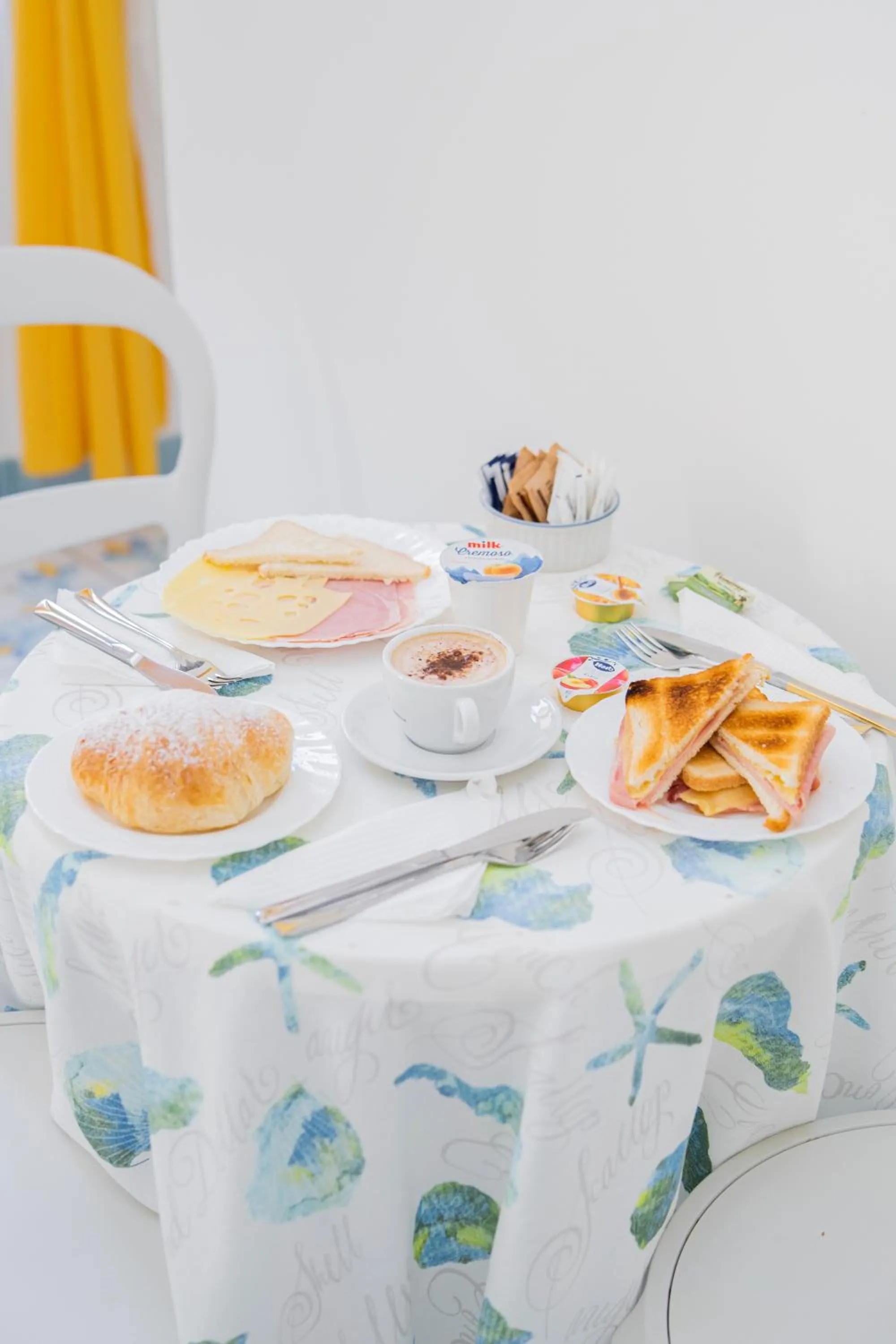 Breakfast in La Casa di Aurora